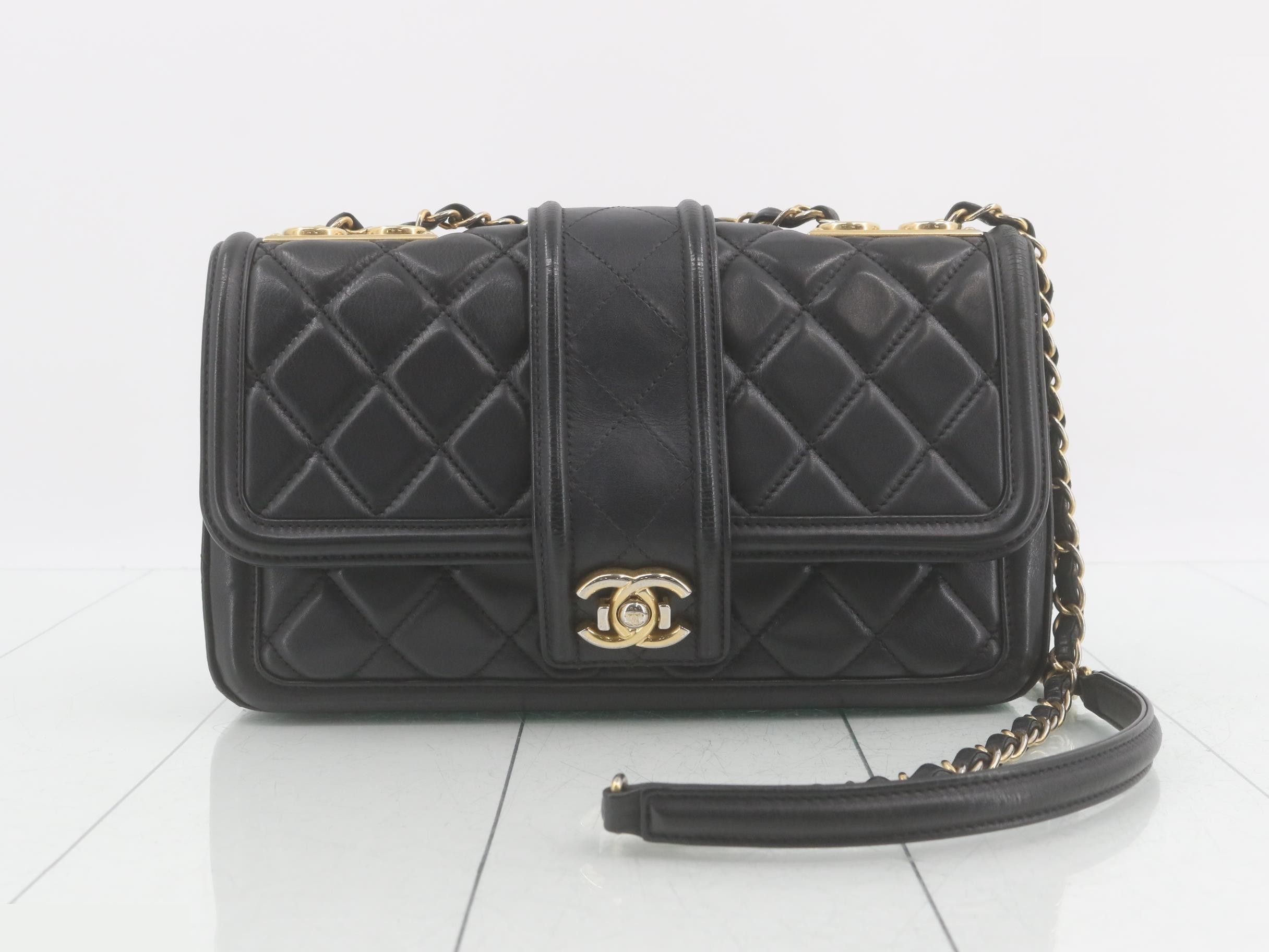 Lambskin Coco Mark Double Chain Shoulder Bag