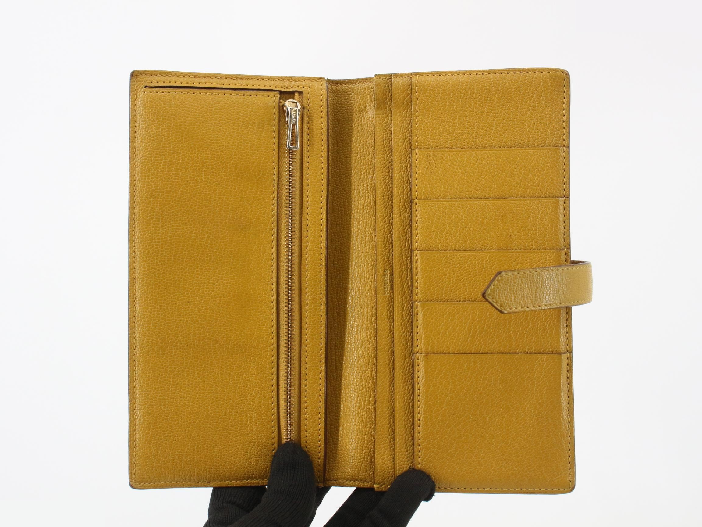 Bearn wallet, C stamp, with box. — view 4