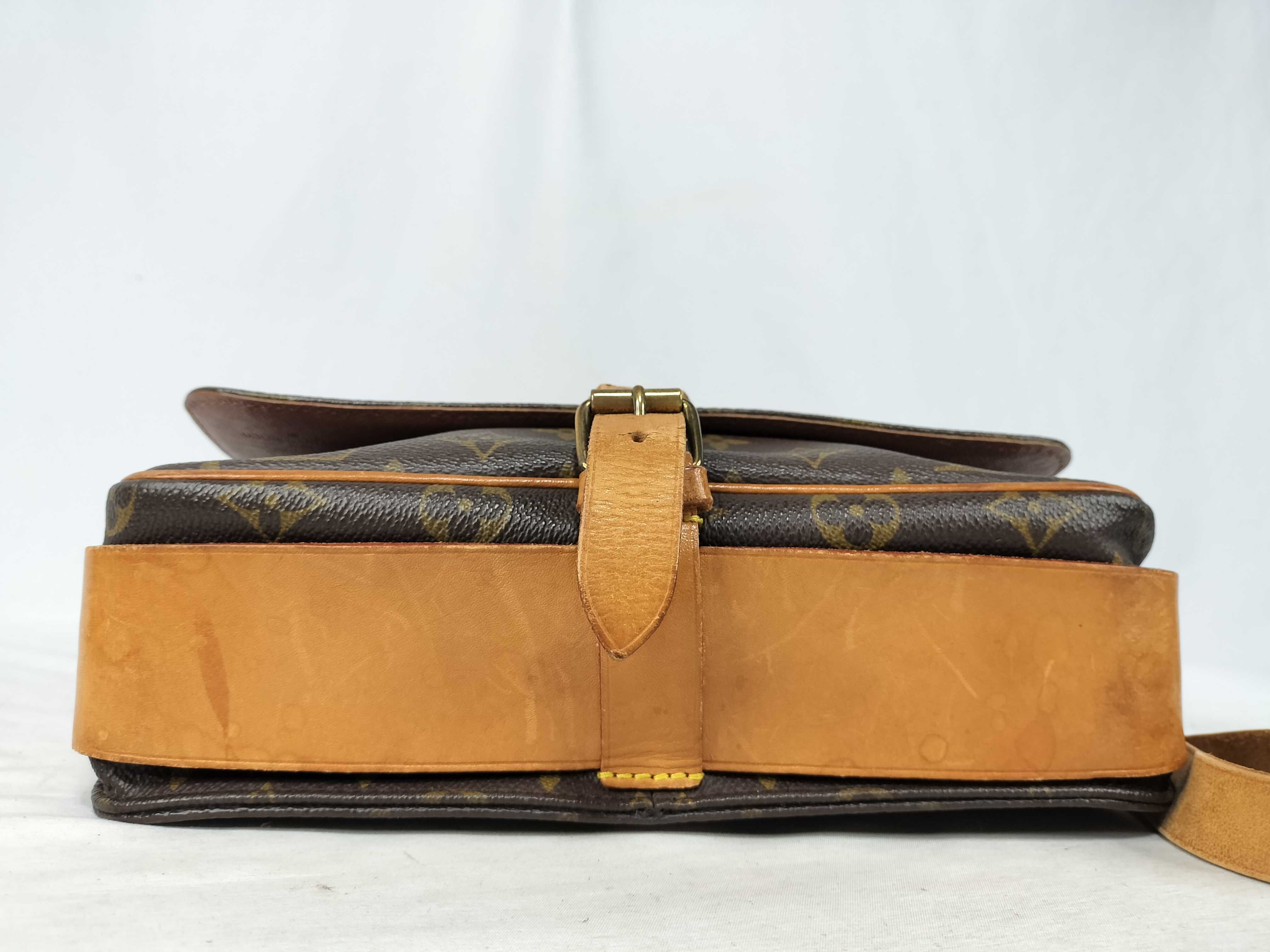 Monogram Louis Vuitton Bag Monogram Cartouchiere GM M51252 Shoulder Bag — view 7