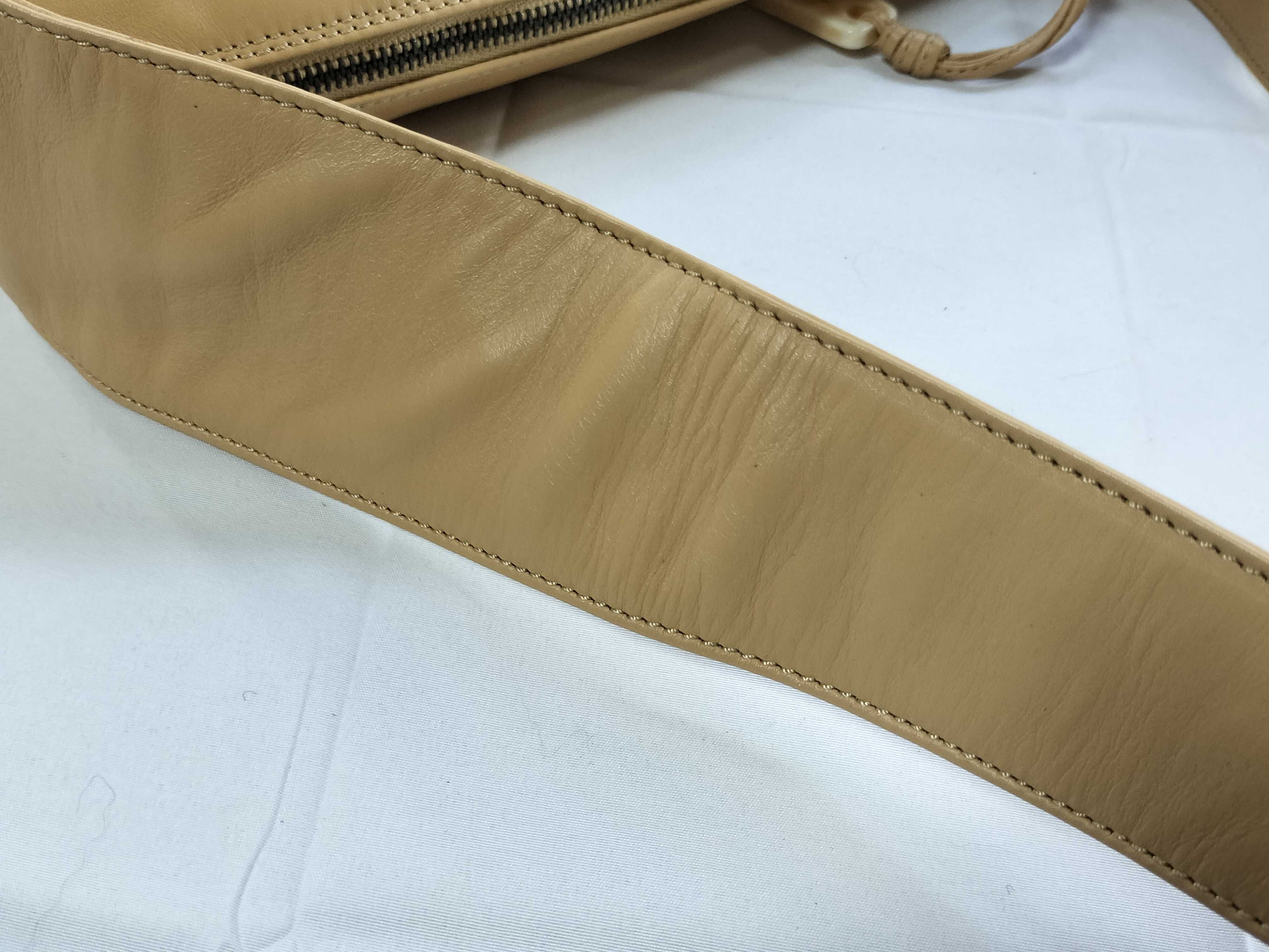 Lambskin Coco One-Shoulder Bag, Beige, Series 5 (Shoulder Bag) — view 4