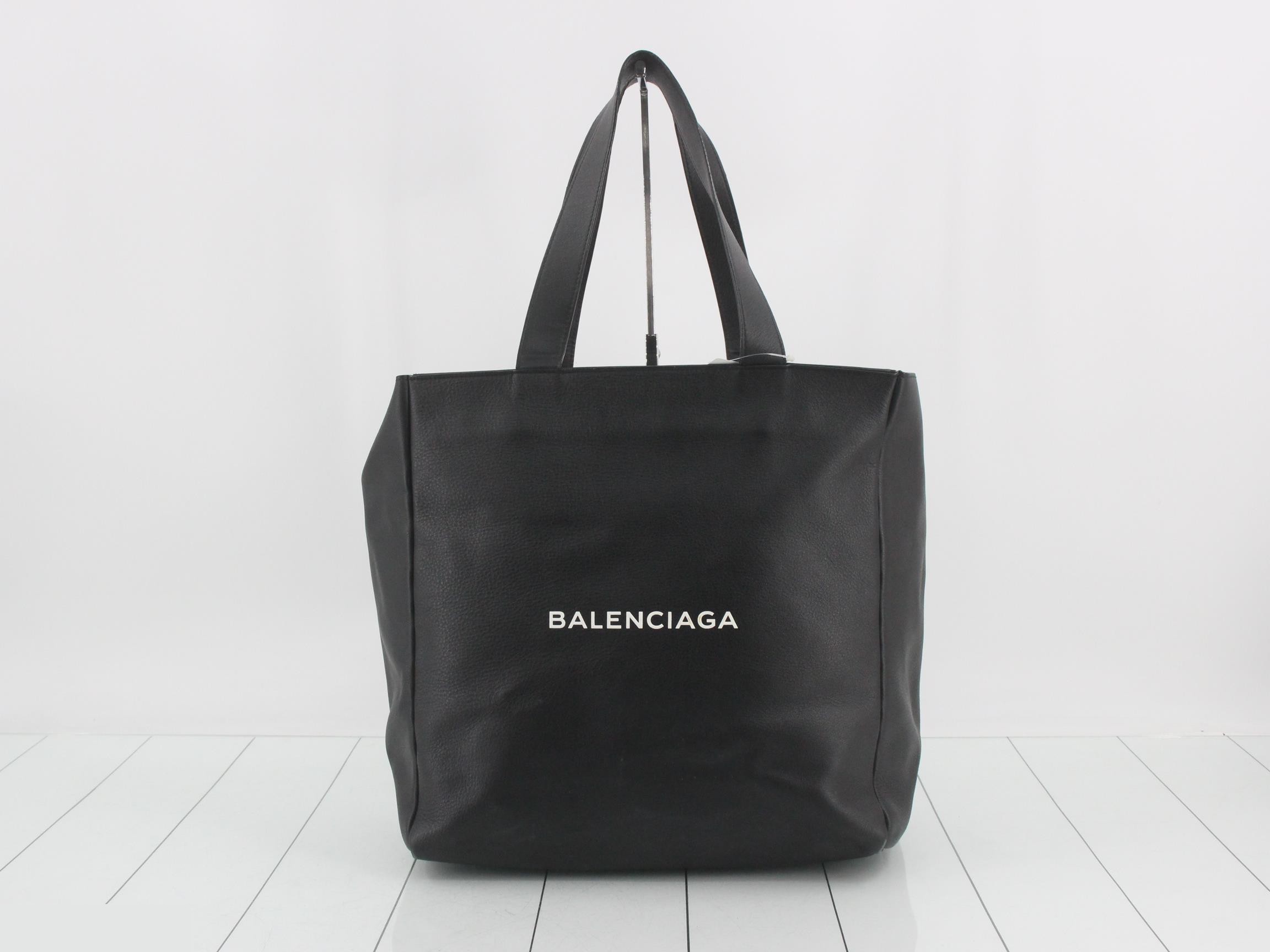504980 Everyday Tote Leather Tote