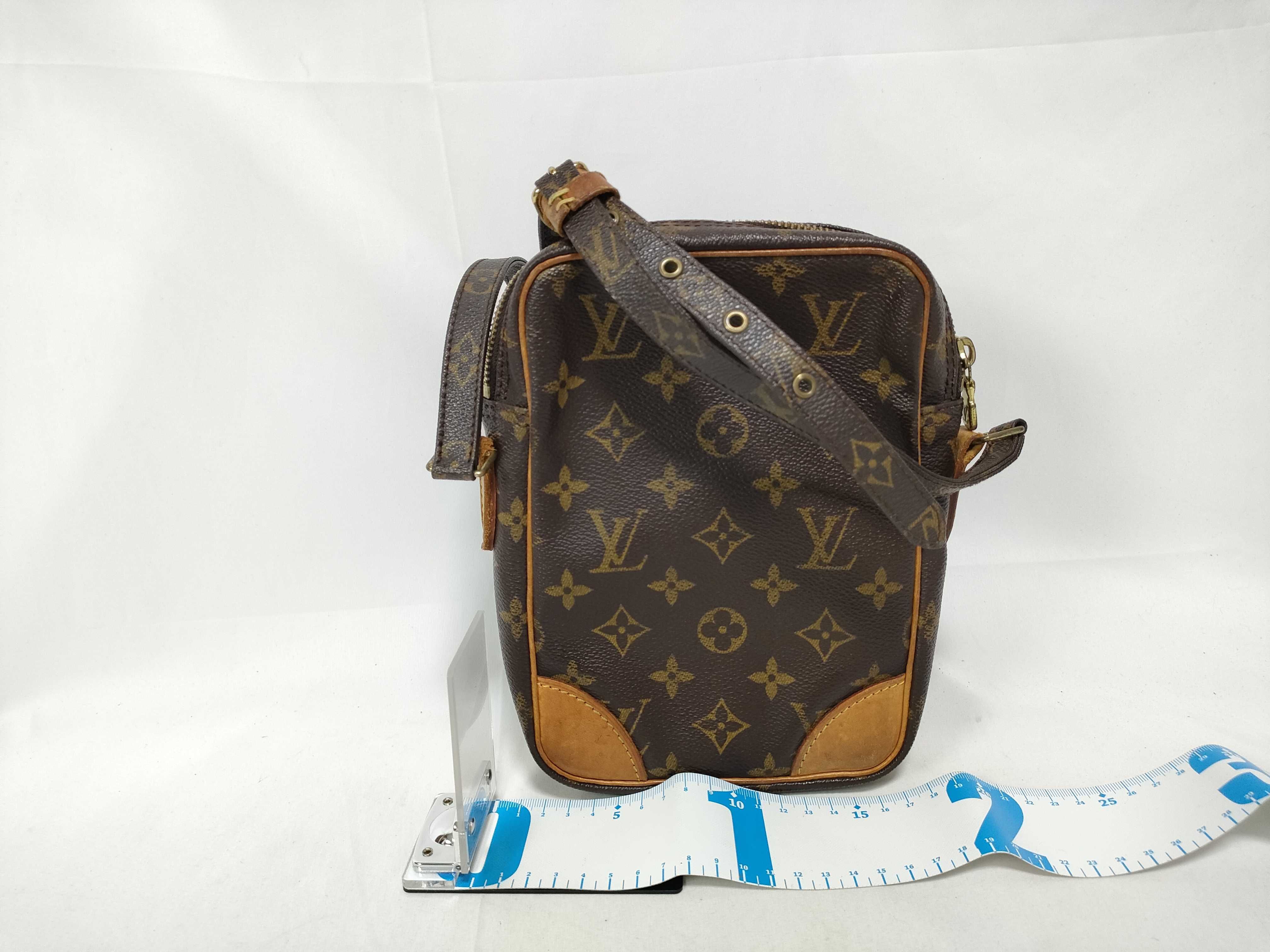 Monogram Louis Vuitton Monogram Danube PM SL1001 Shoulder Bag — view 2