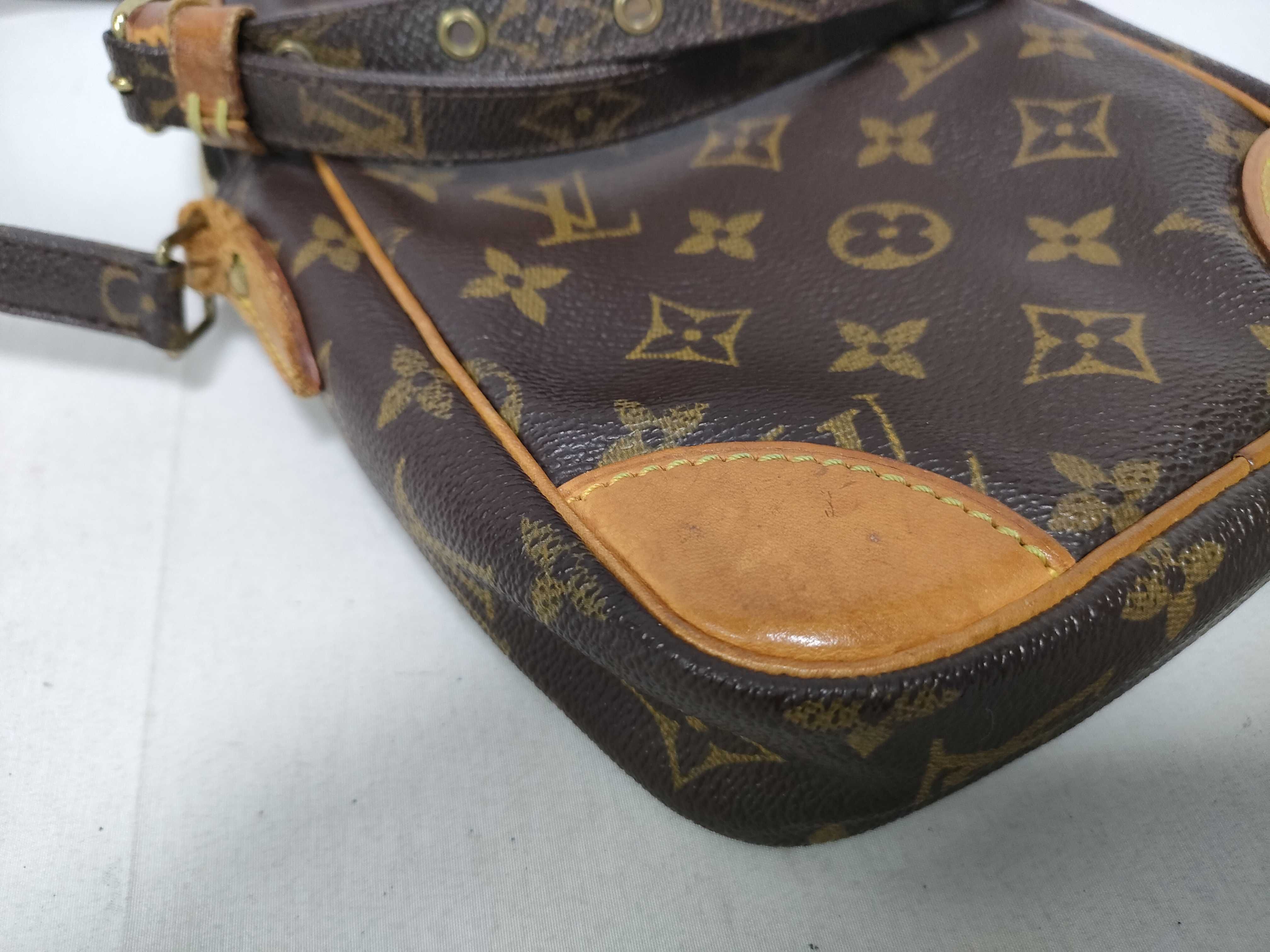 Monogram Louis Vuitton Monogram Danube PM SL1001 Shoulder Bag — view 5