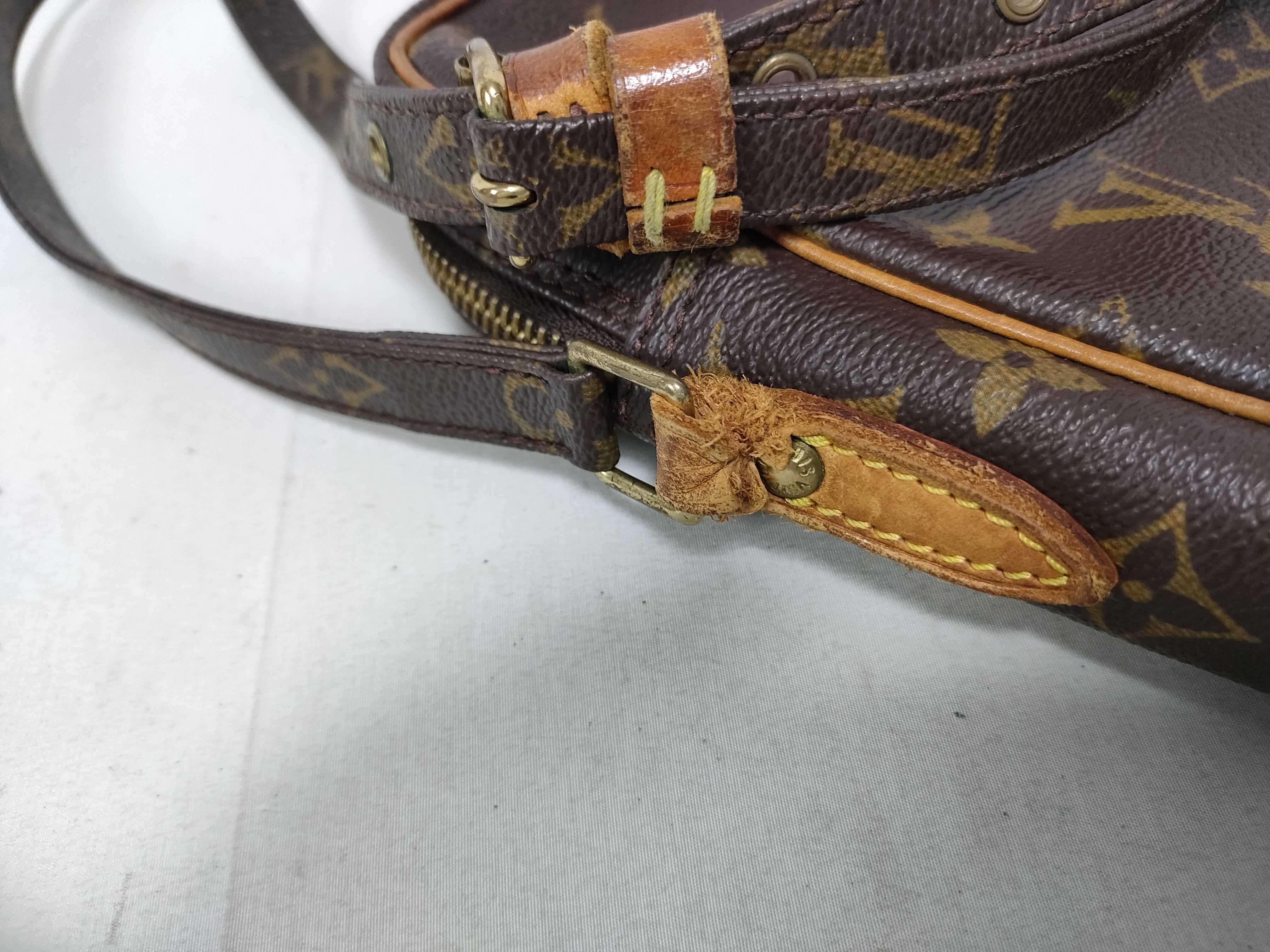 Monogram Louis Vuitton Monogram Danube PM SL1001 Shoulder Bag — view 6
