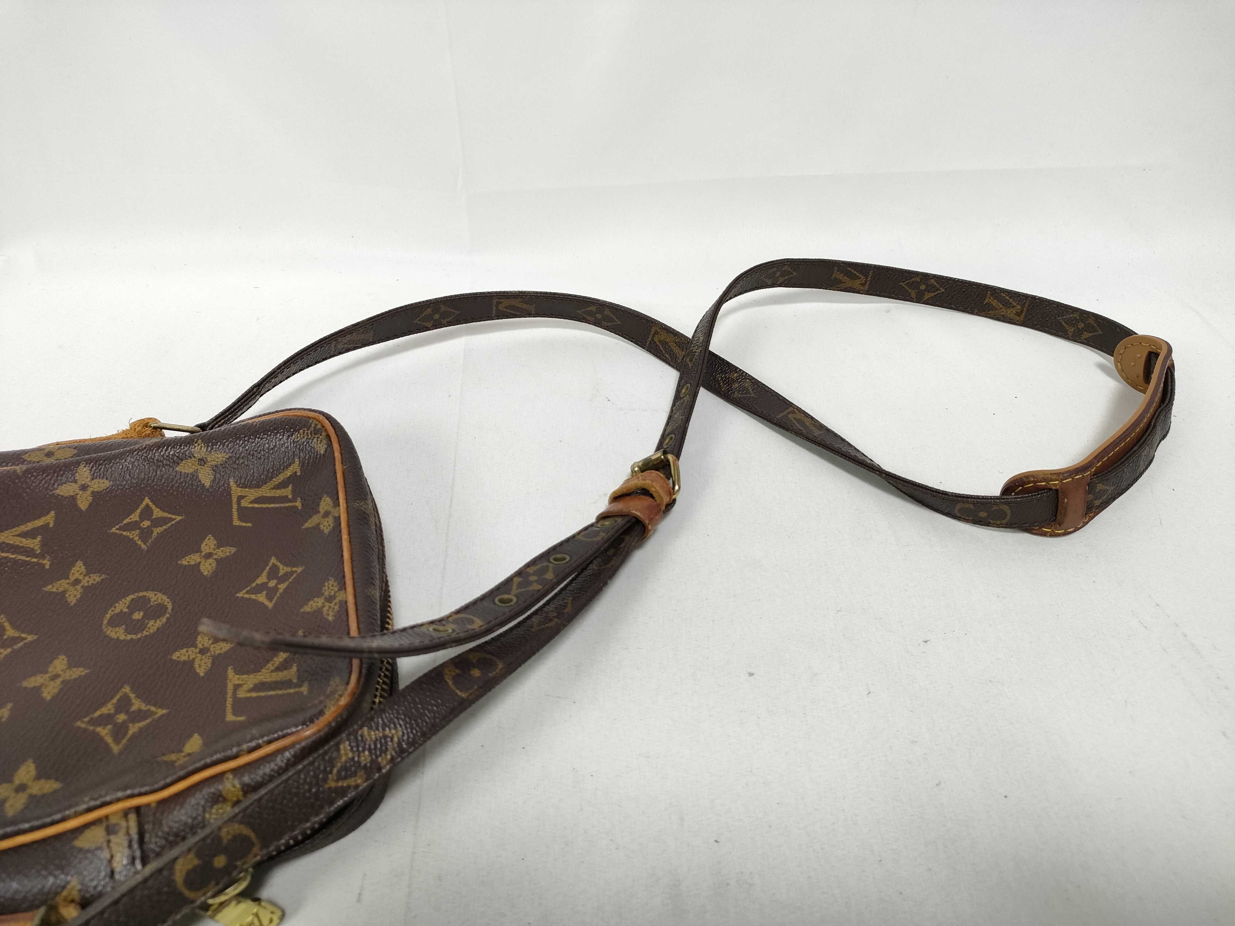 Monogram Louis Vuitton Monogram Danube PM SL1001 Shoulder Bag — view 9