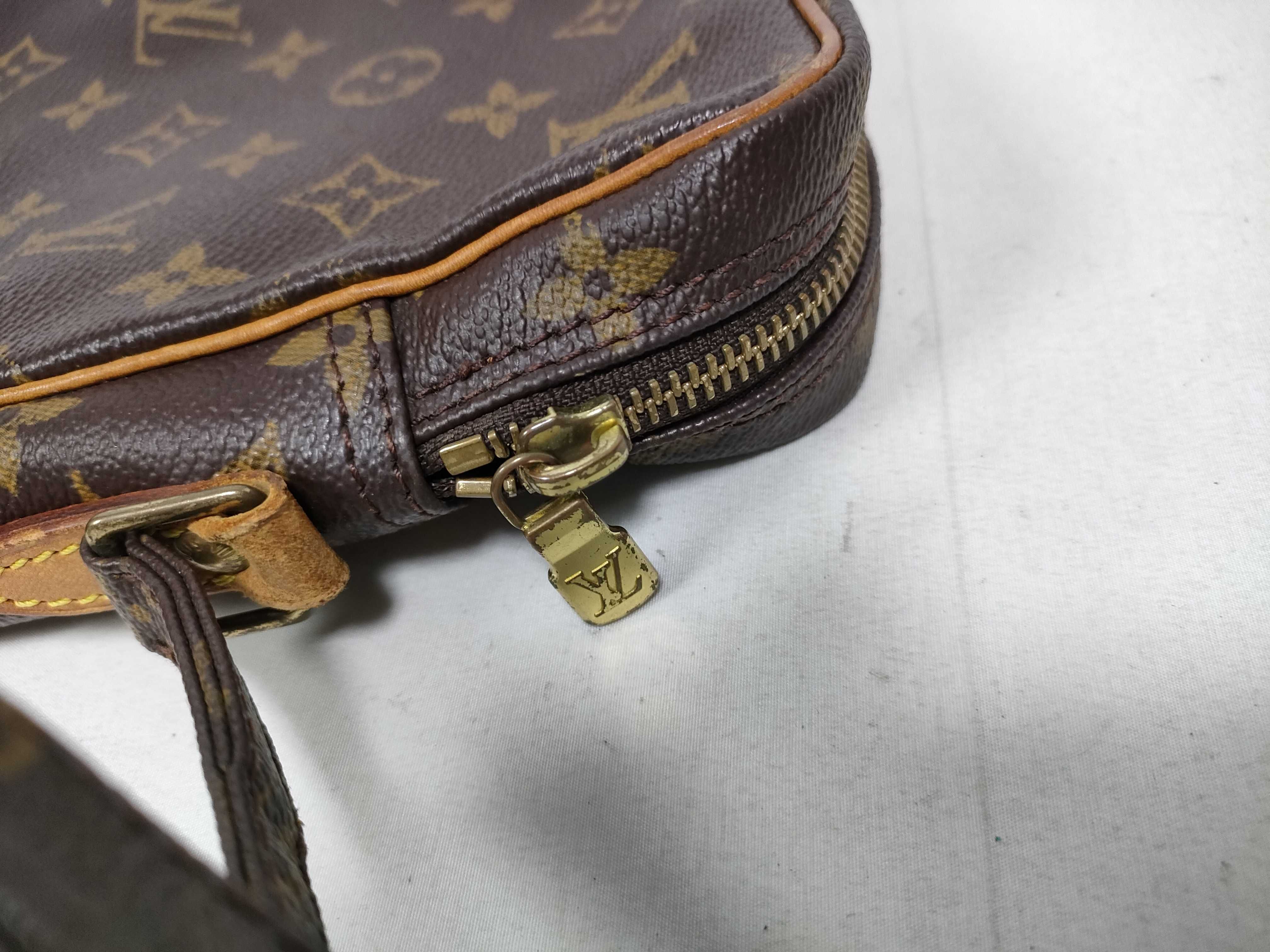 Monogram Louis Vuitton Monogram Danube PM SL1001 Shoulder Bag — view 10