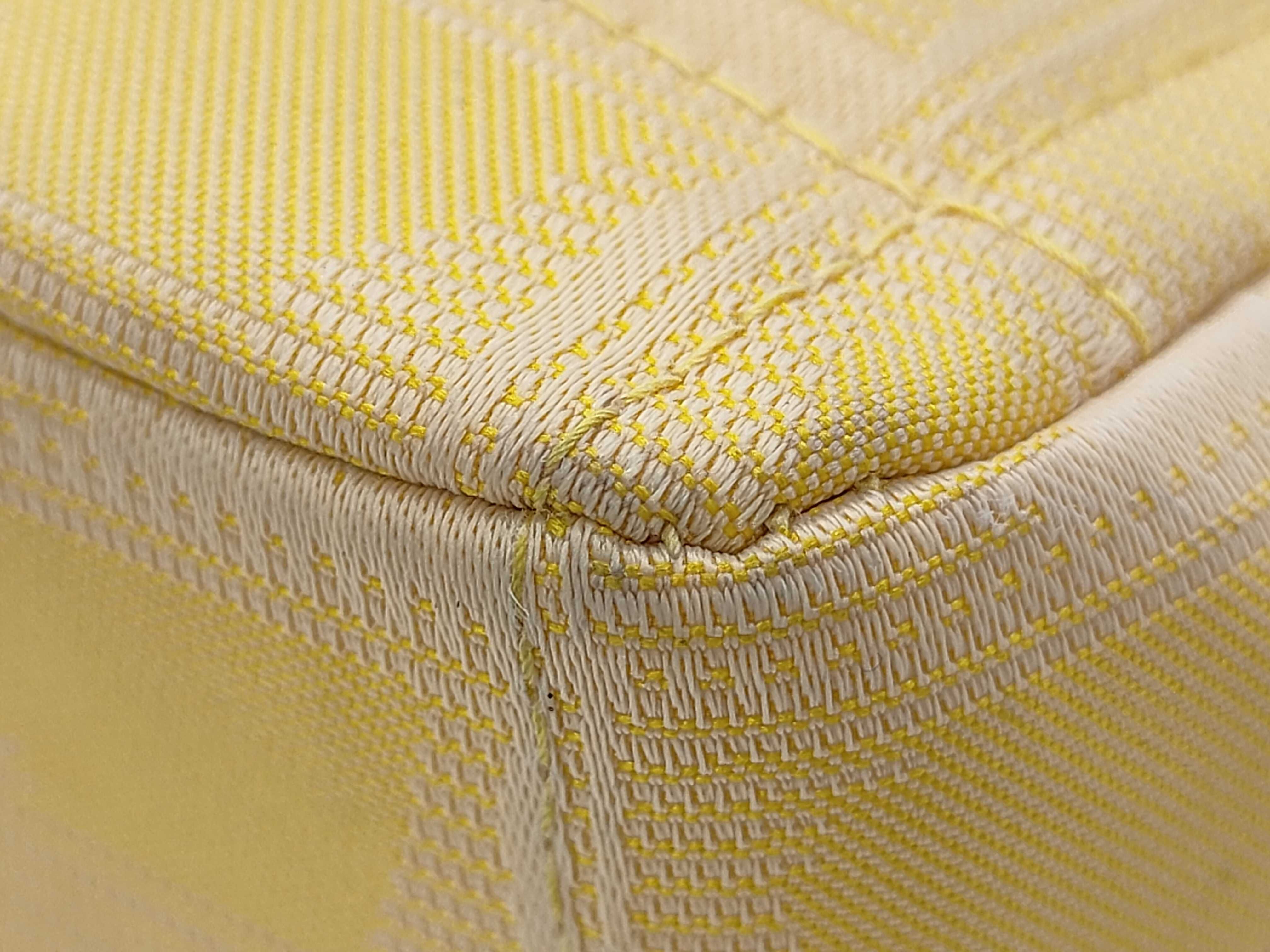 A15285 New Travel 7147045 Yellow Coco Mark Shoulder Bag — view 4