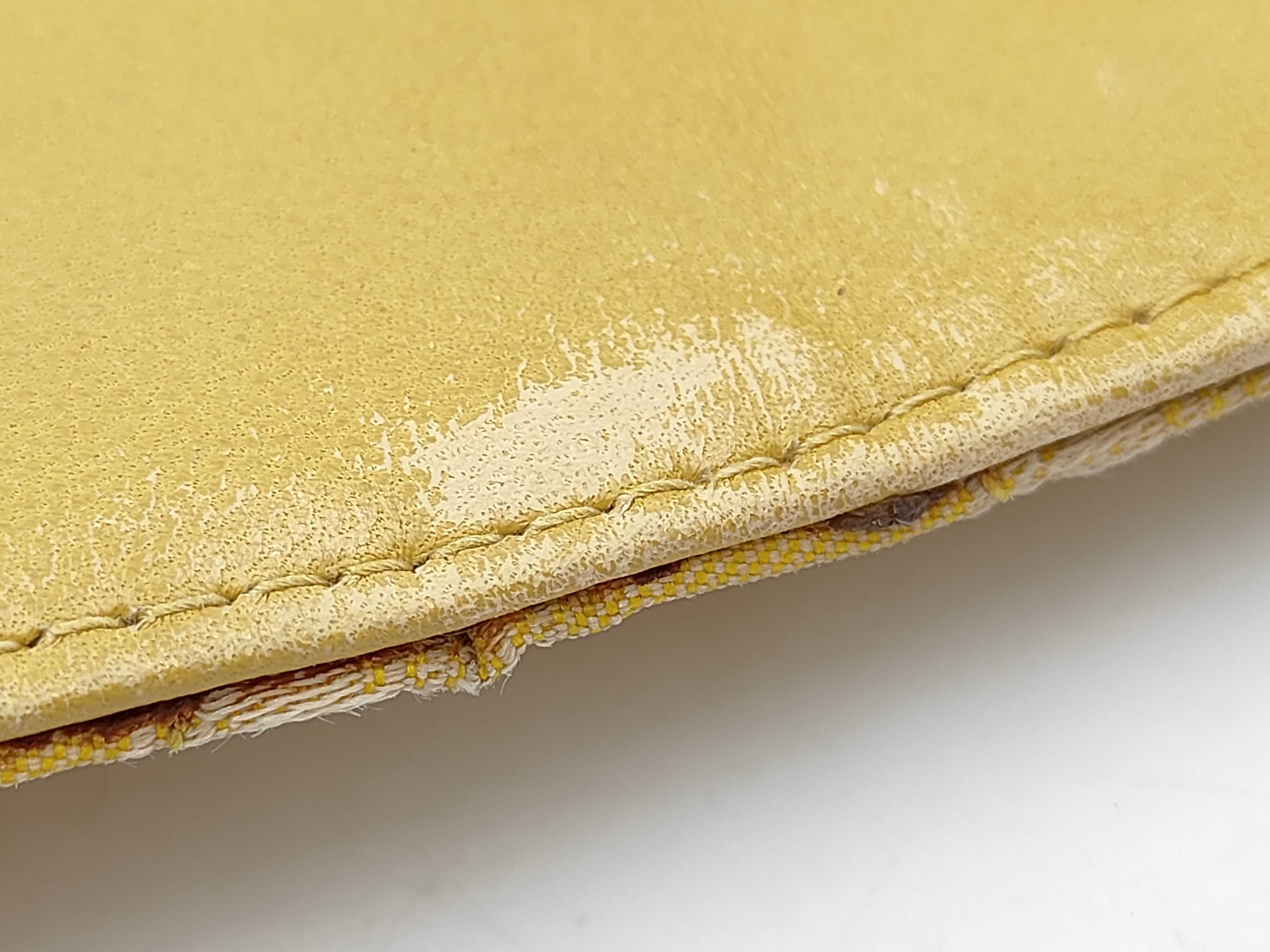 A15285 New Travel 7147045 Yellow Coco Mark Shoulder Bag — view 10
