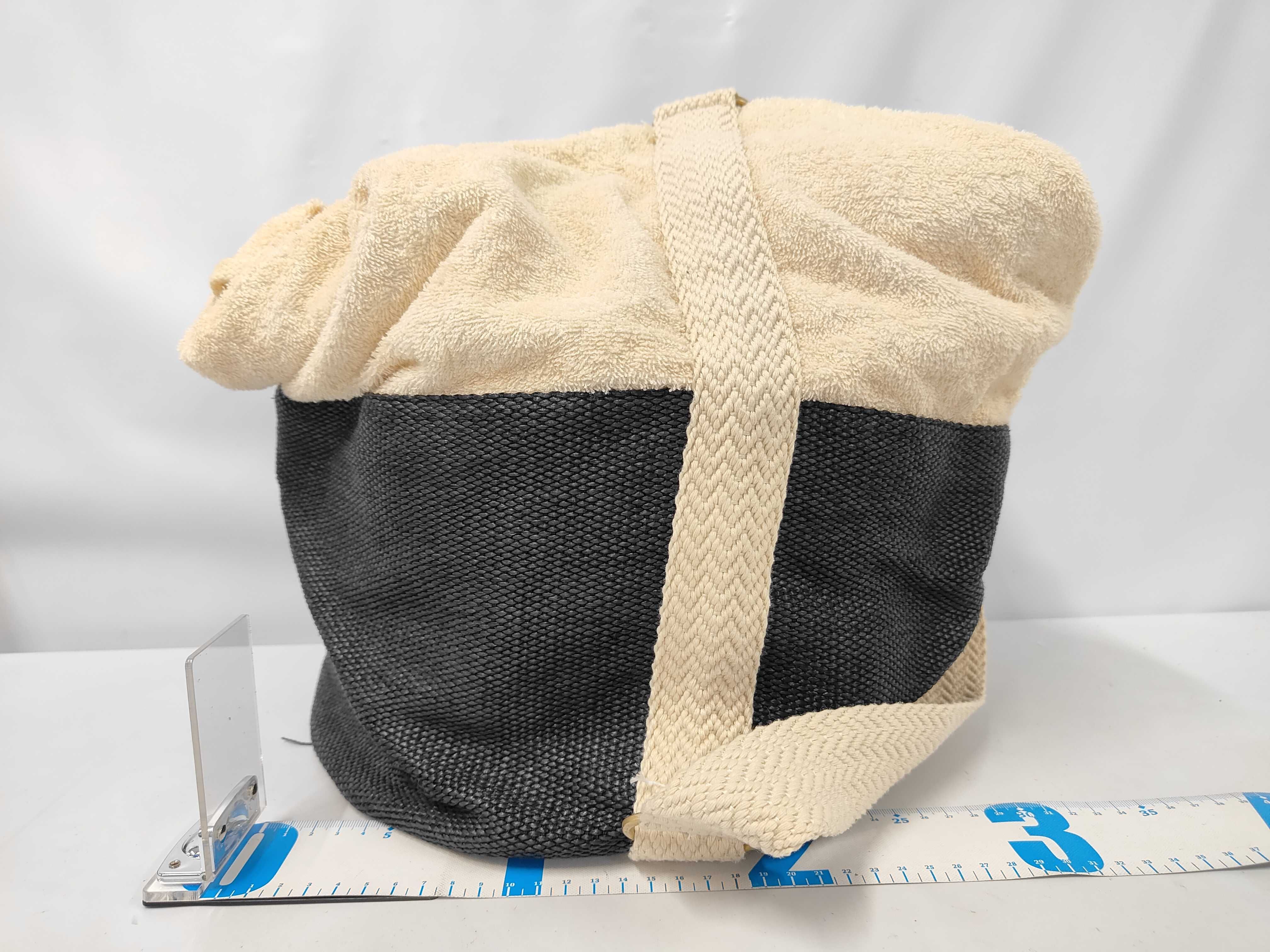 shoulder bag — view 2