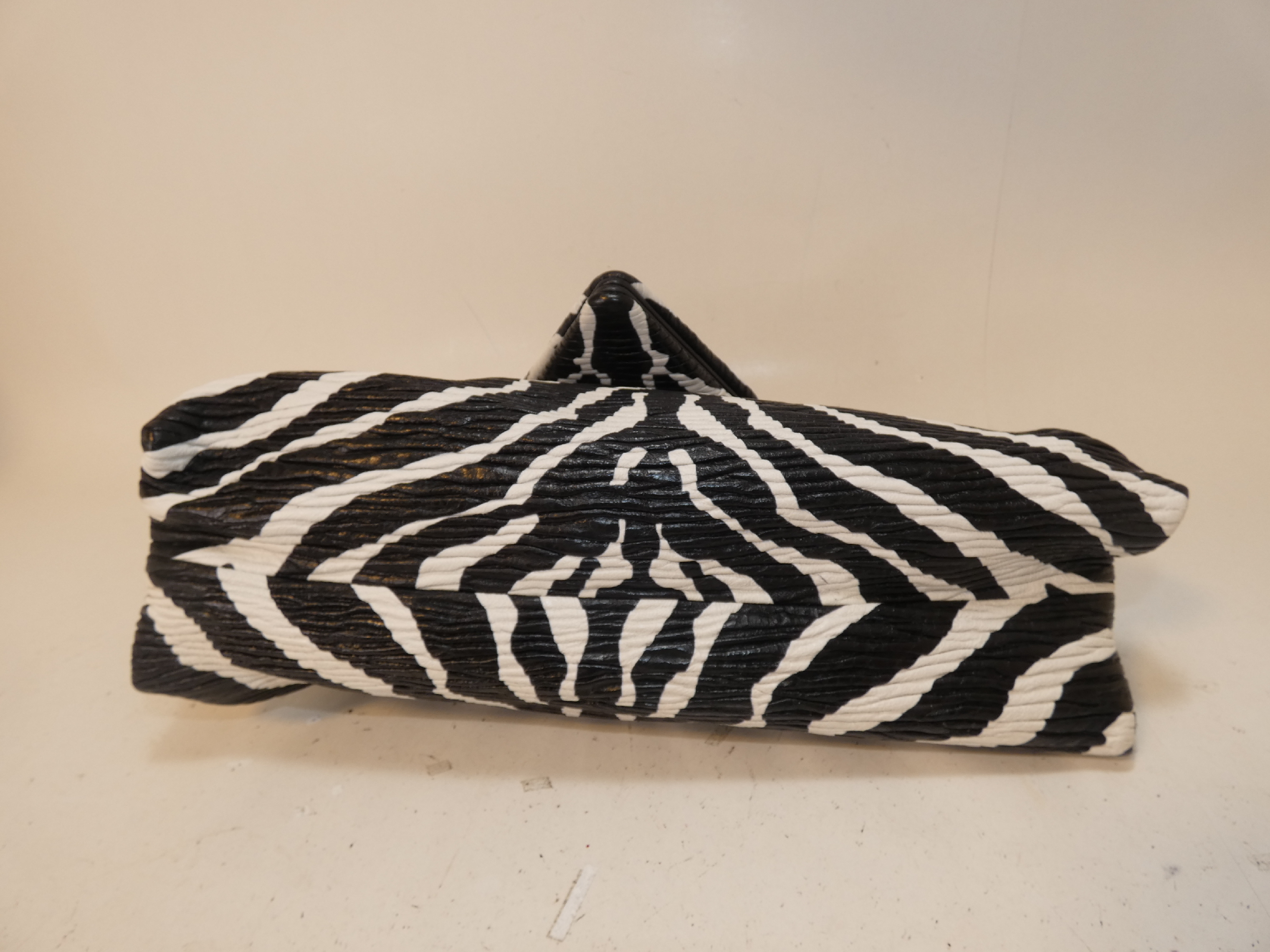 Triangle Leather Second Pouch ZEBRA Clutch Bag — view 7