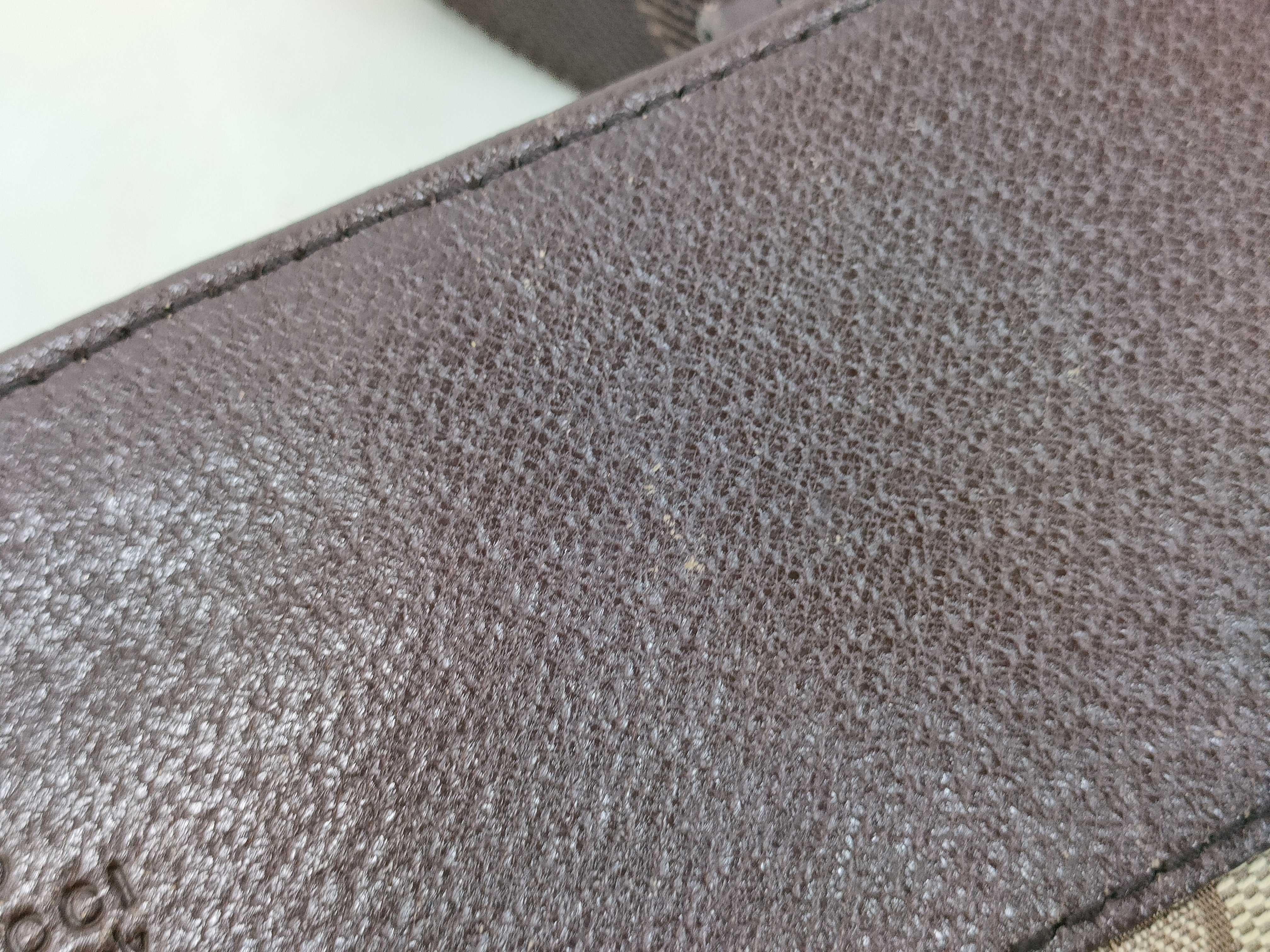 GG Canvas Shoulder Bag — view 12
