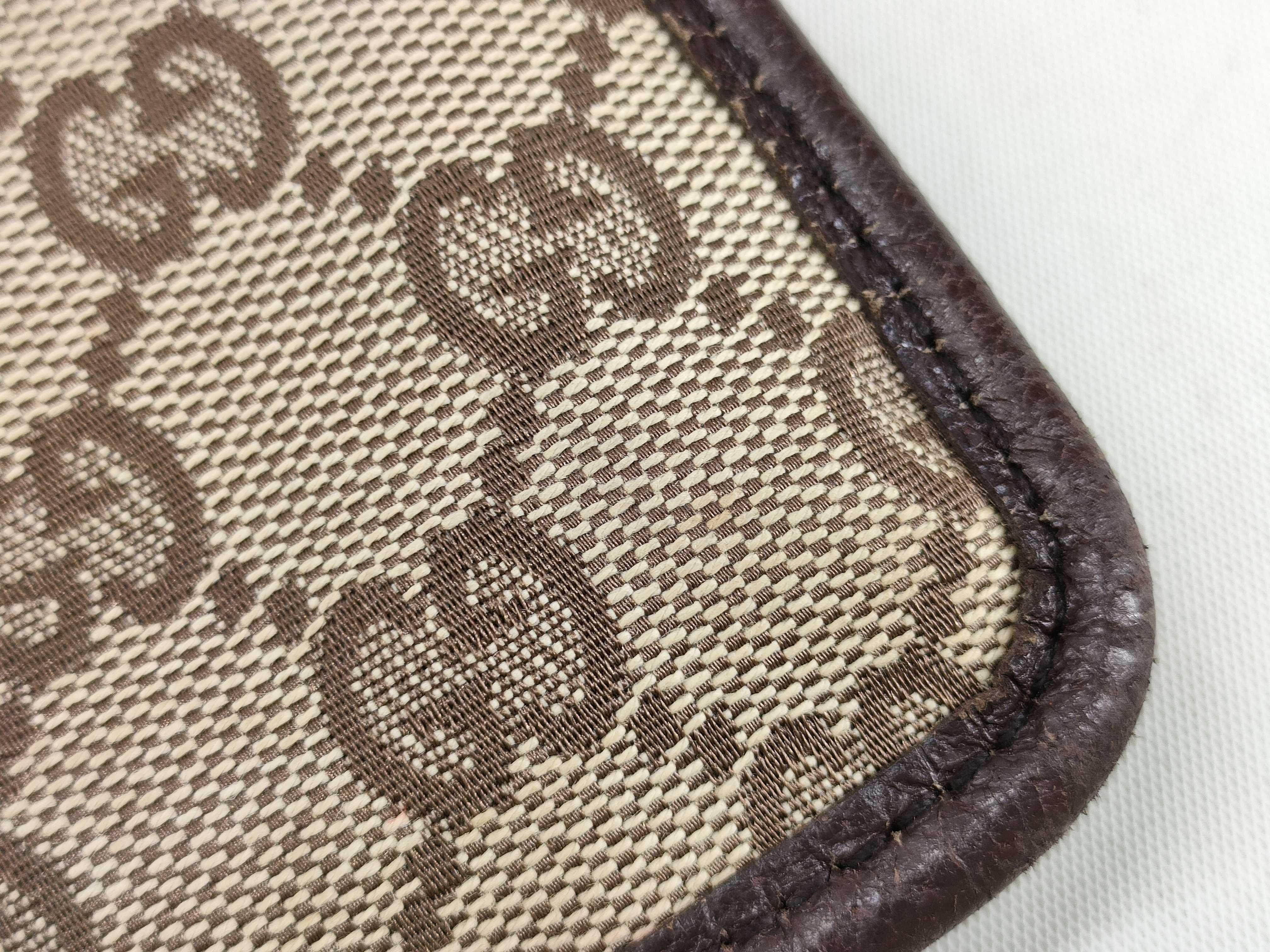 GG Canvas Shoulder Bag — view 13