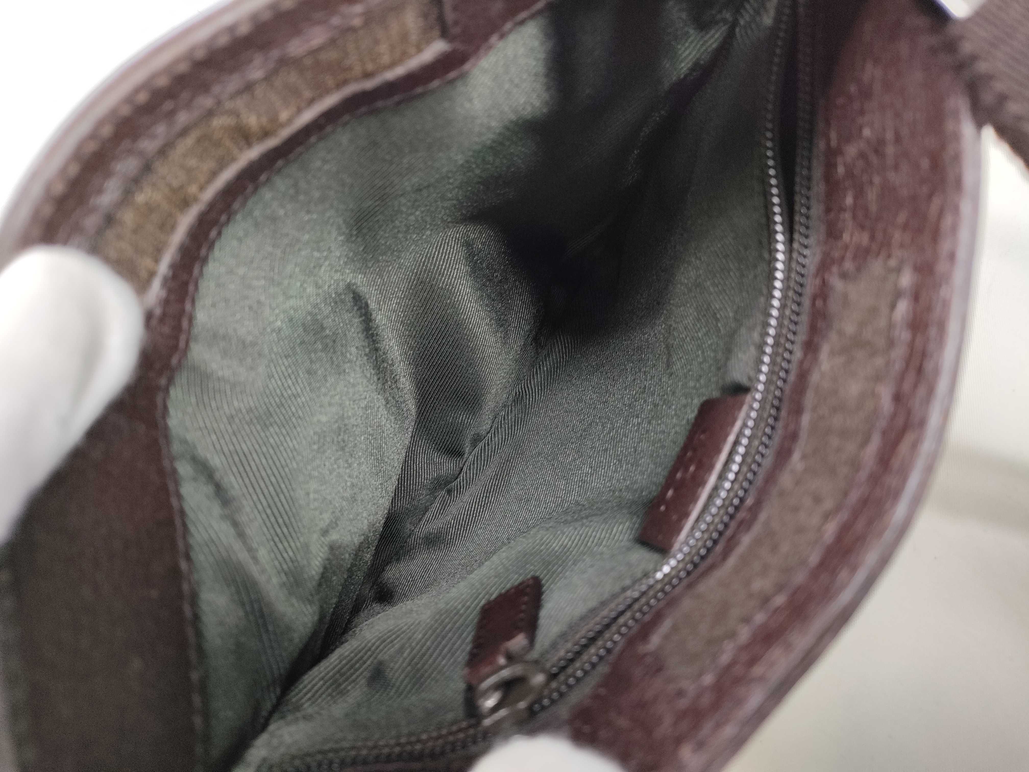 GG Canvas Shoulder Bag — view 8
