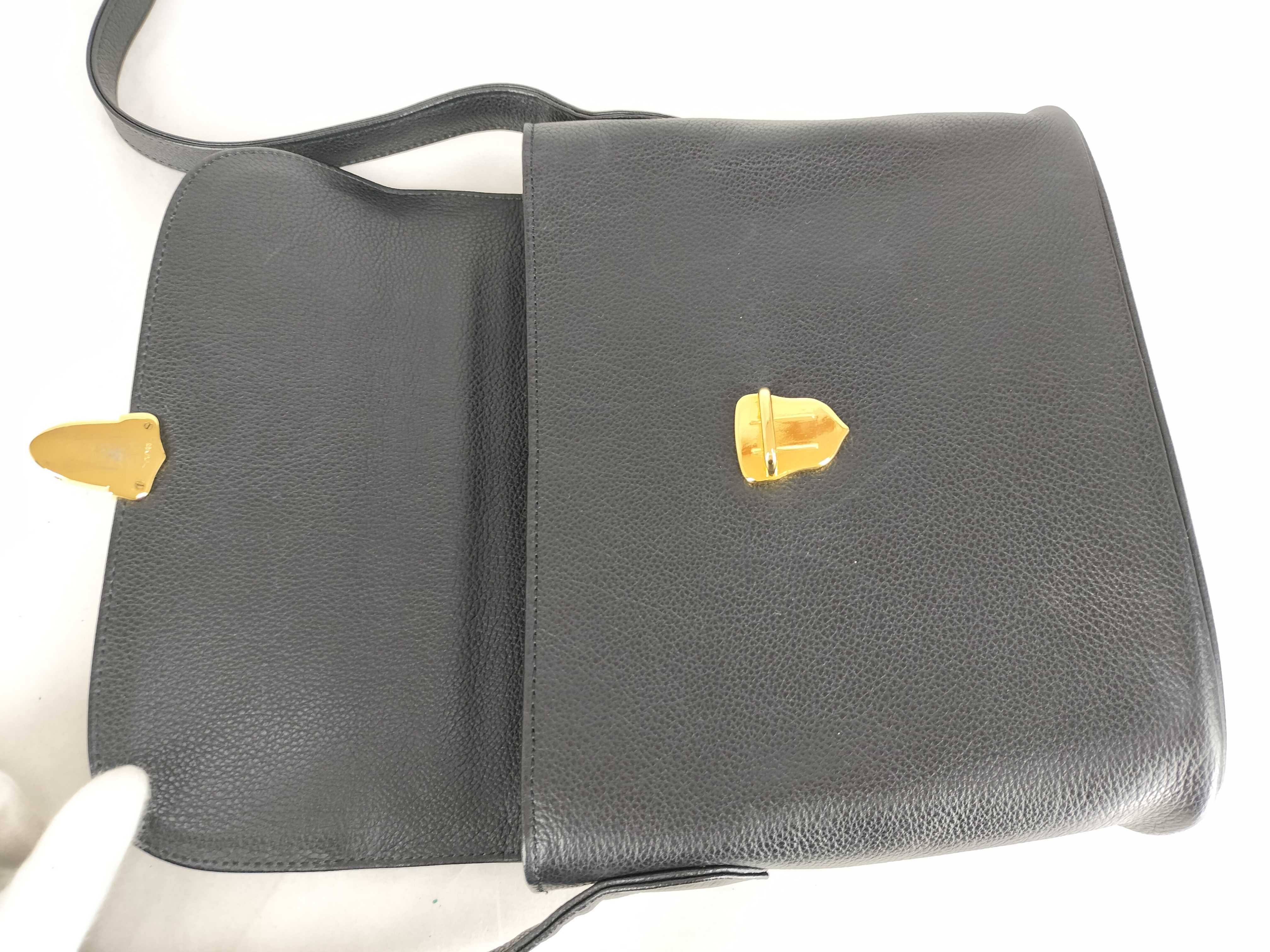 shoulder bag — view 8