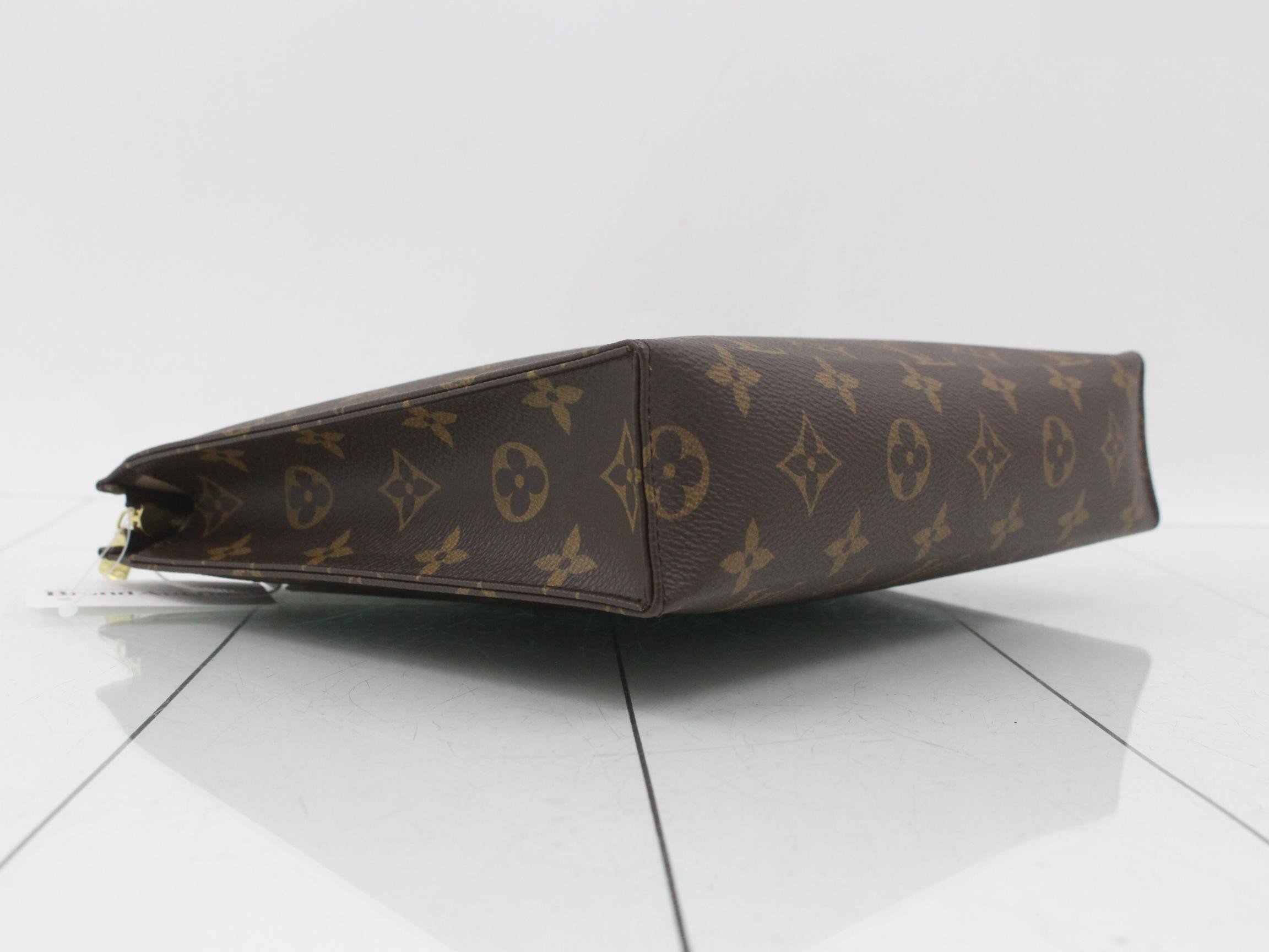 Monogram Pochette Toilette 26 Pouch — view 5