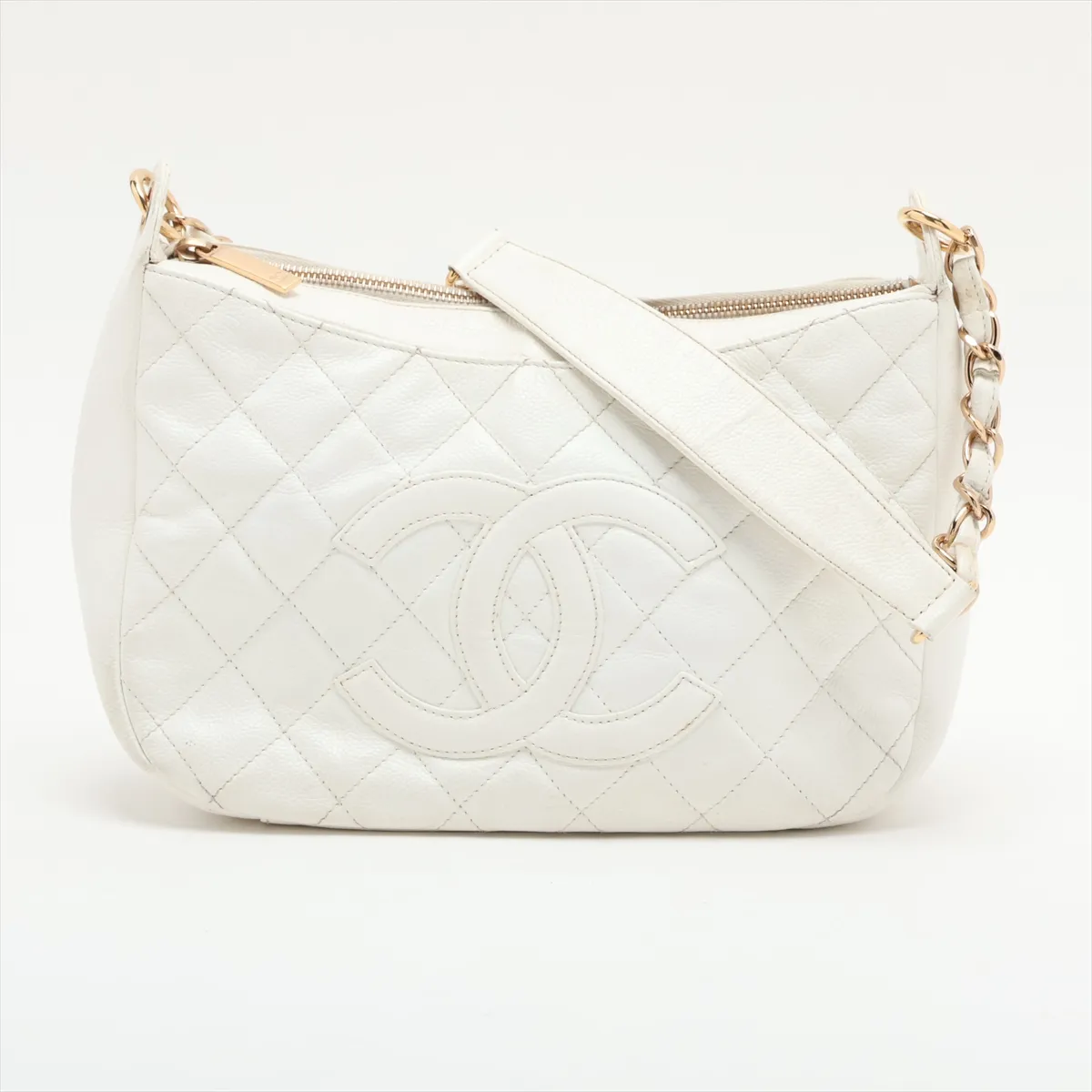 Matelassé Caviar Skin Chain Shoulder Bag, White with Gold Hardware, Item No. 7437269 (Serial Number 7)