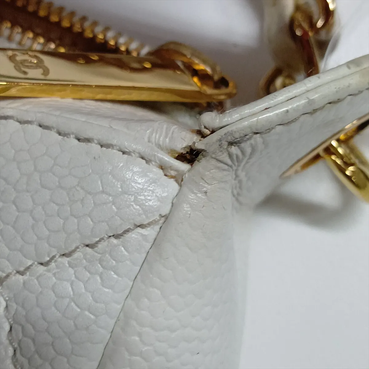 Matelassé Caviar Skin Chain Shoulder Bag, White with Gold Hardware, Item No. 7437269 (Serial Number 7) — view 12
