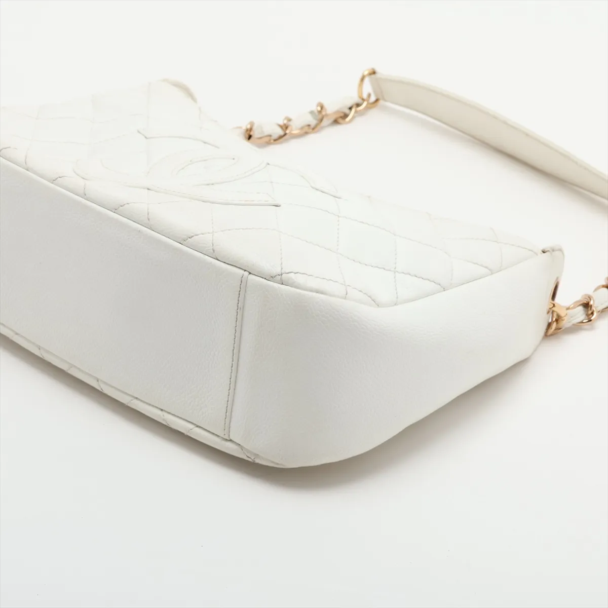 Matelassé Caviar Skin Chain Shoulder Bag, White with Gold Hardware, Item No. 7437269 (Serial Number 7) — view 3