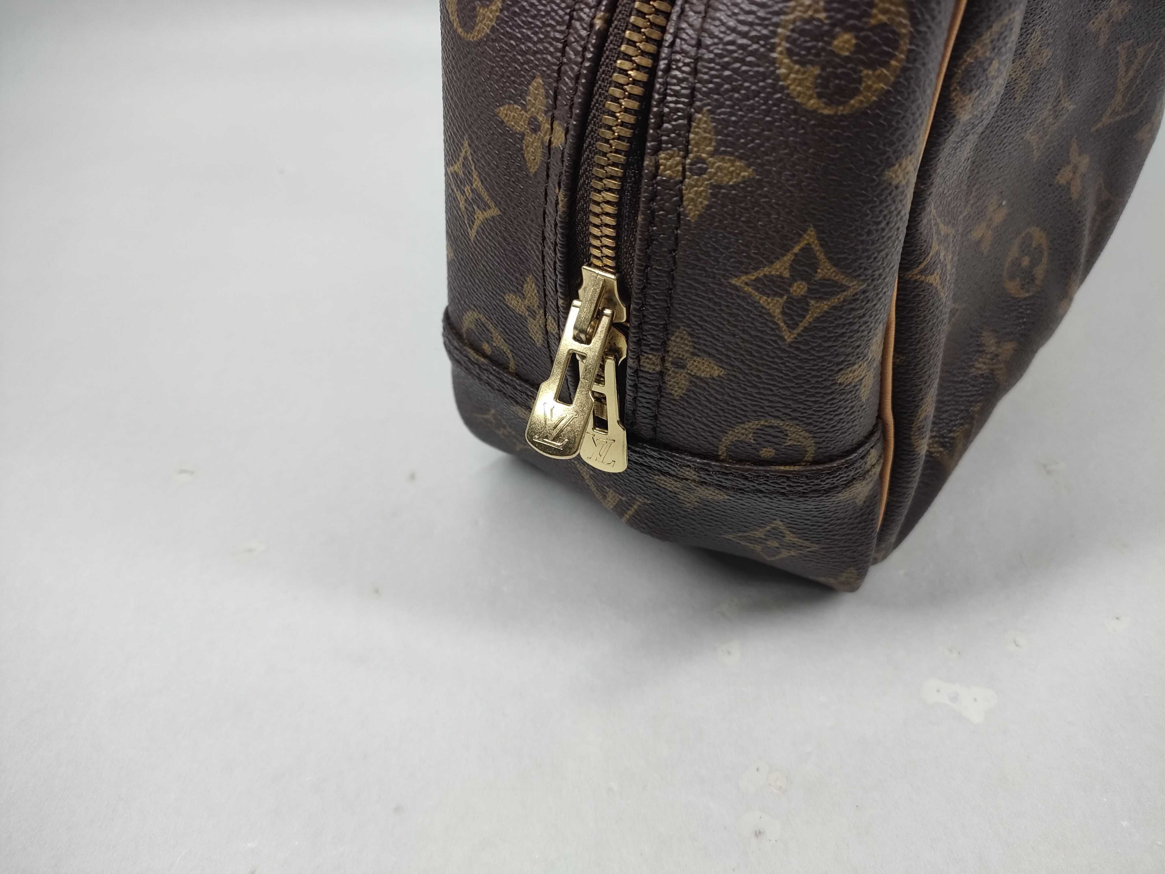Monogram M47270 Deauville Handbag — view 5