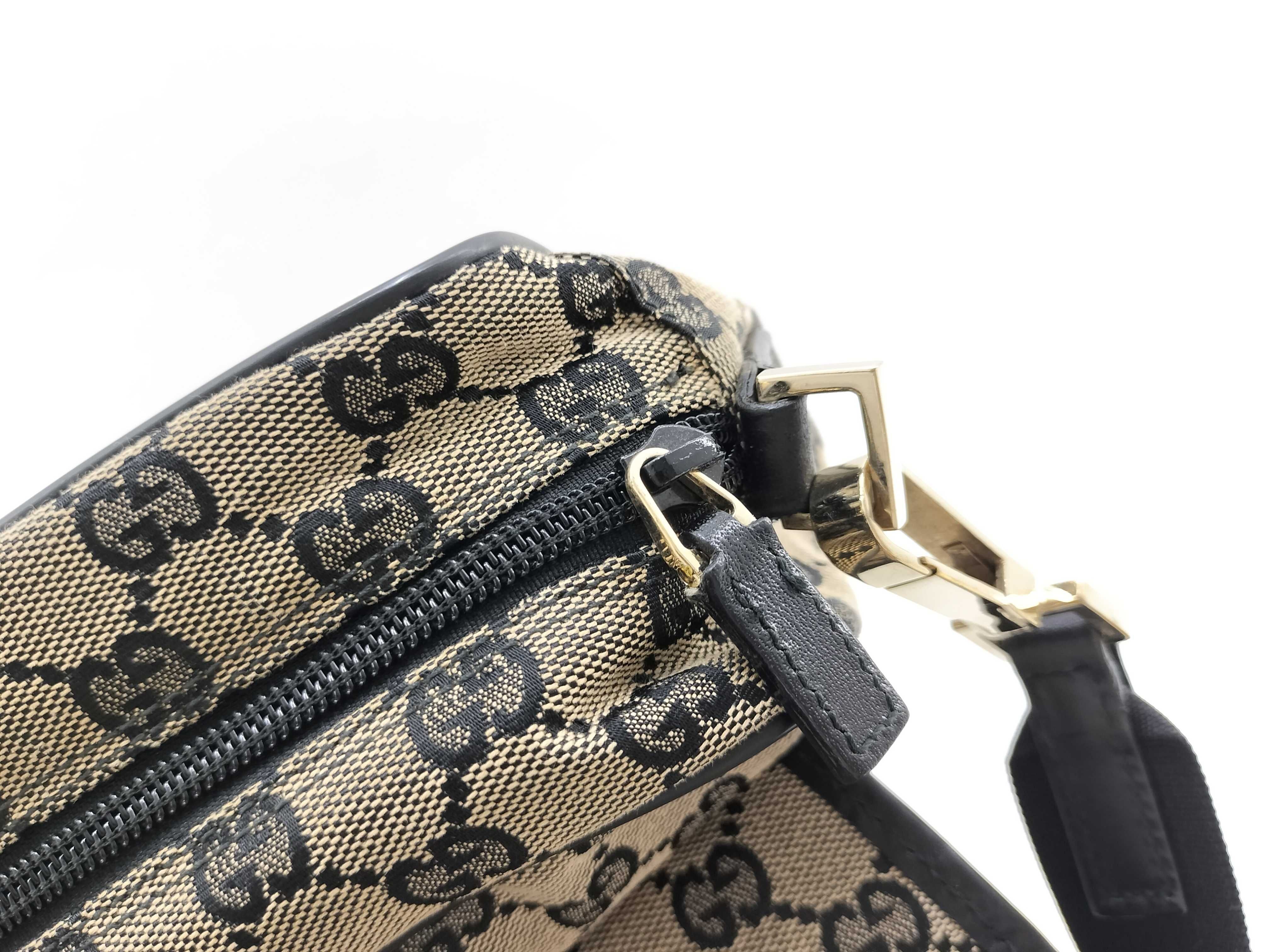 GG Canvas Flap Shoulder Bag — view 11