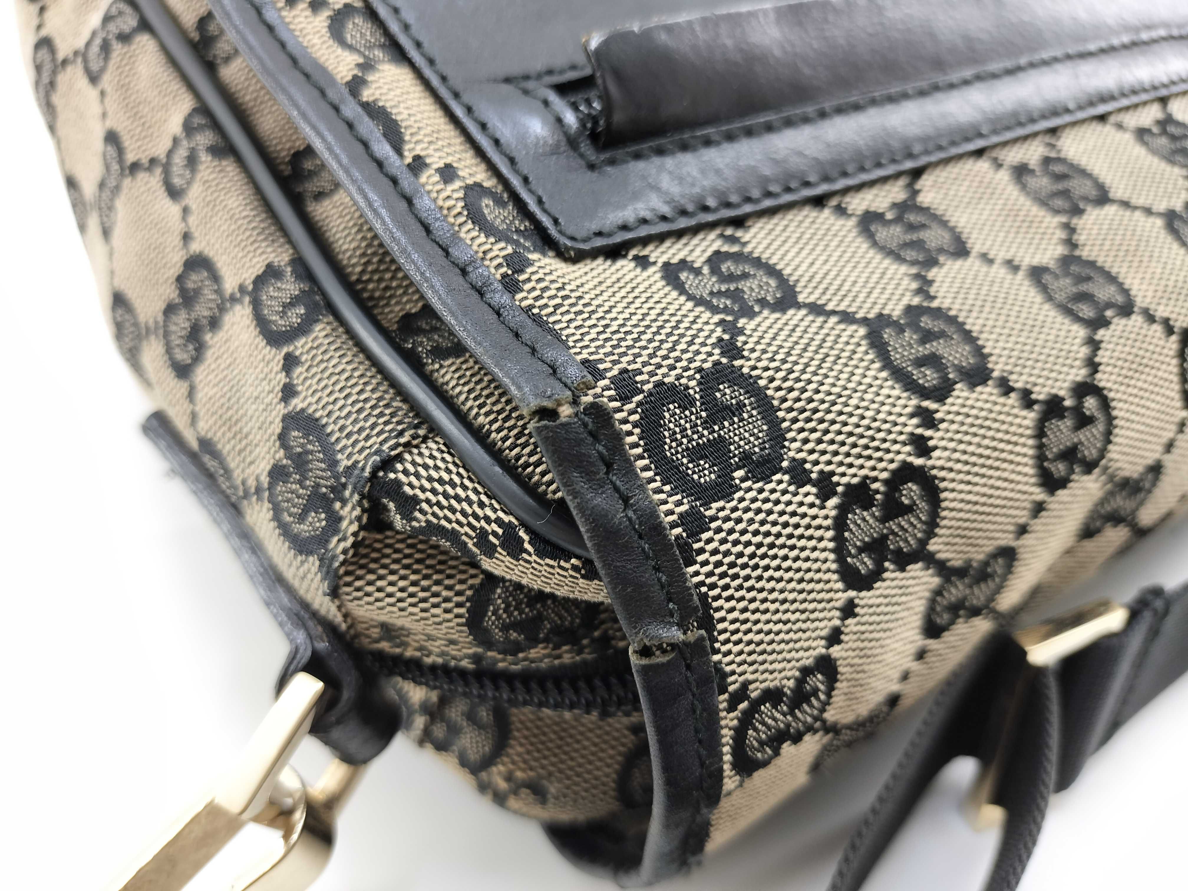 GG Canvas Flap Shoulder Bag — view 9