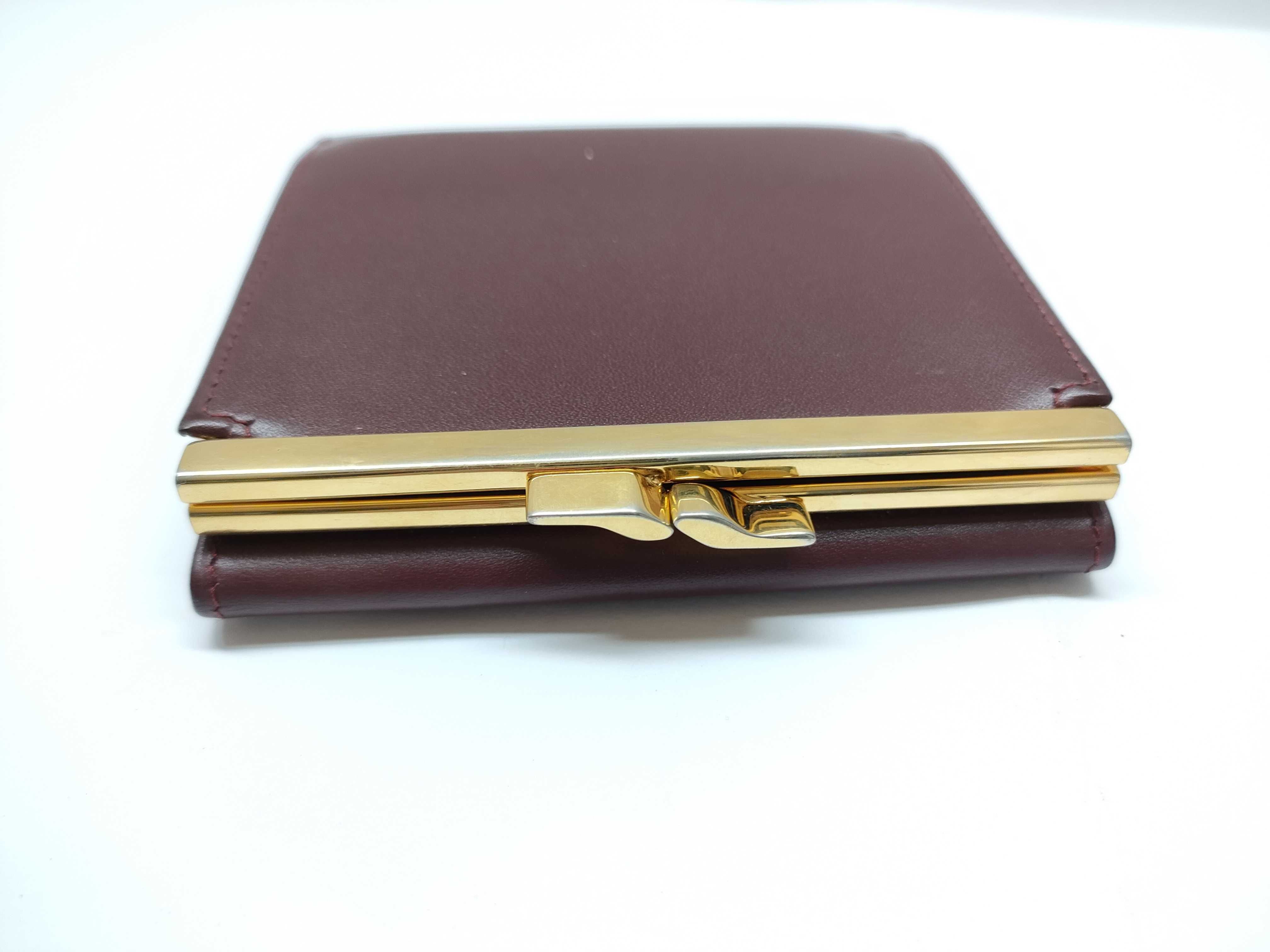Must Compact Wallet — view 6