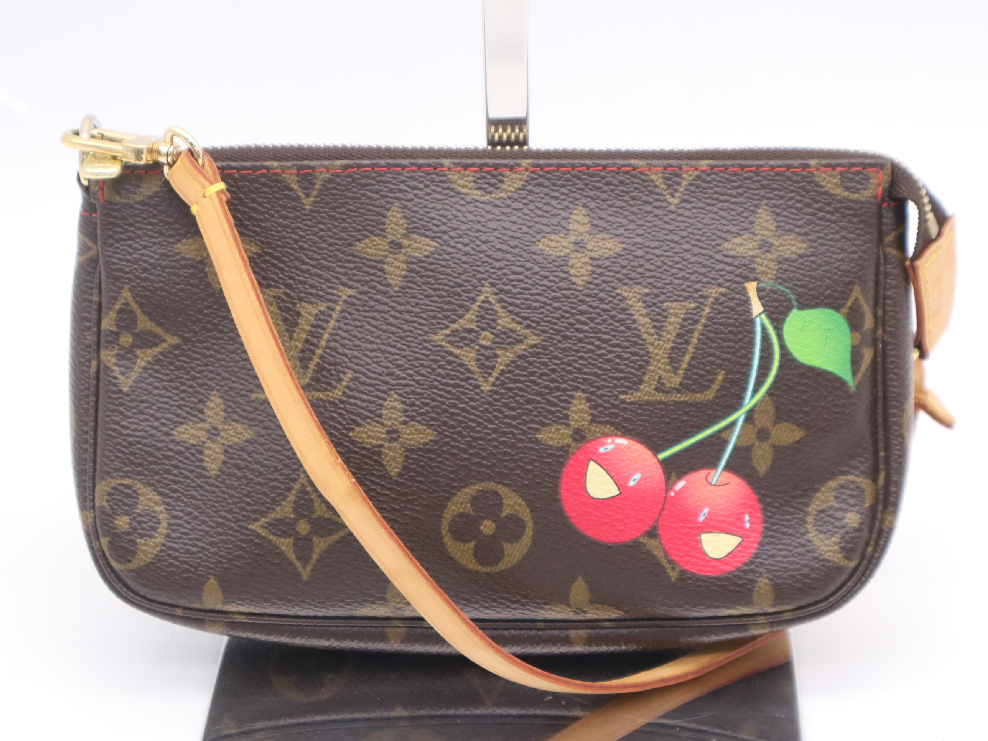 M95008 Cherry Pochette Accessoires Pouch