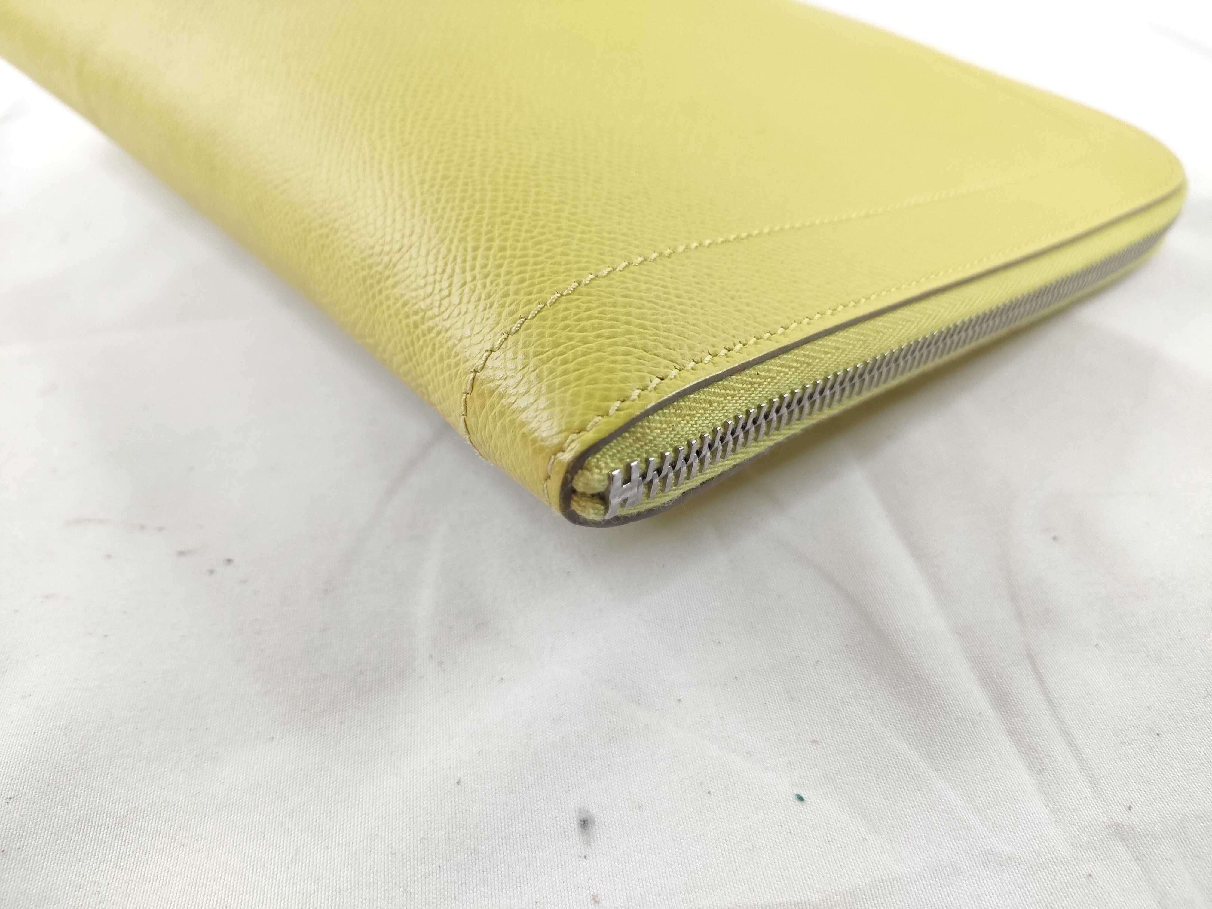 Zip Tablet Epsom Lime A Stamp Clutch Bag — view 5