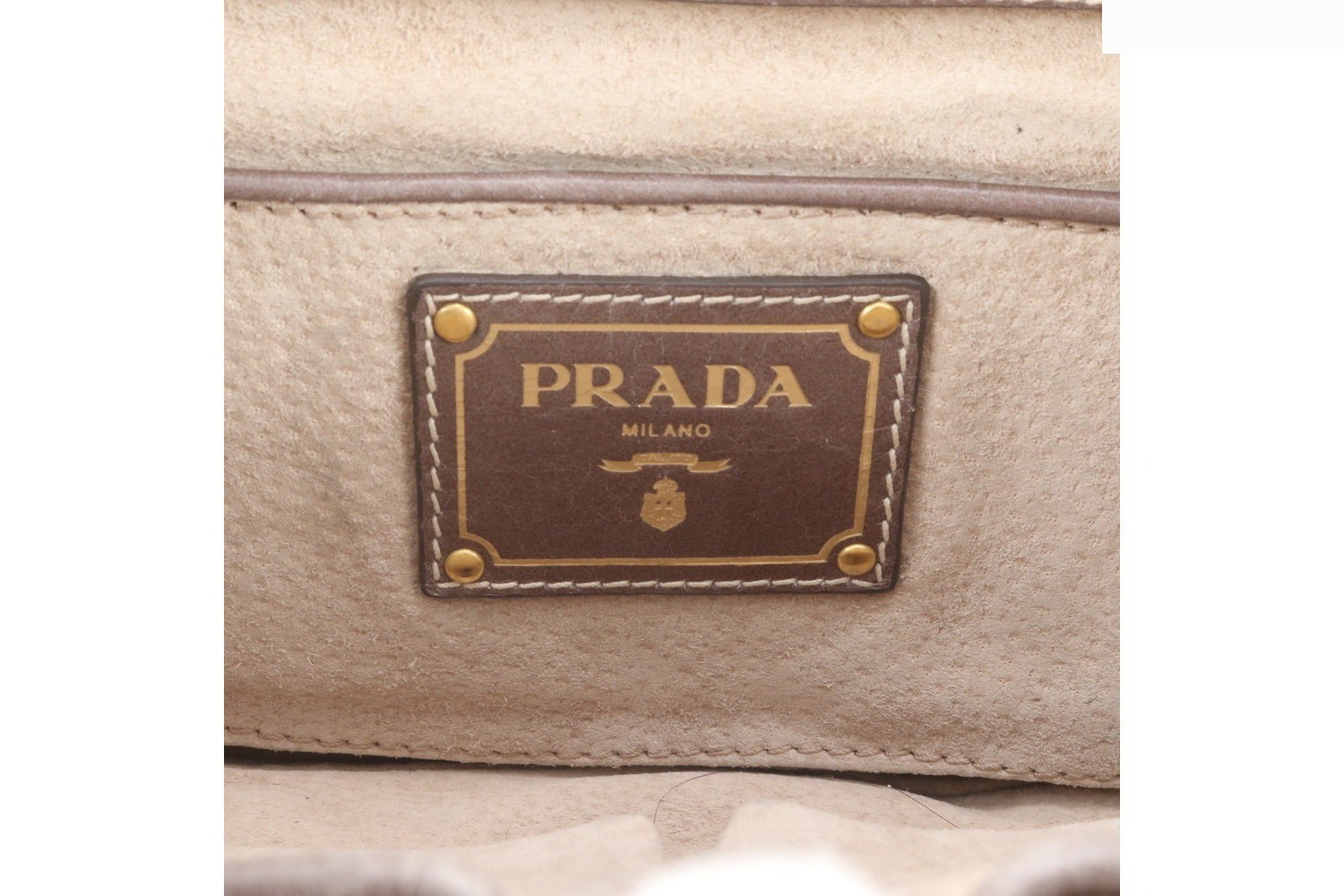 Comes with guarantee card and white tag. BR4659 Leather 2-Way Shoulder Bag — view 9
