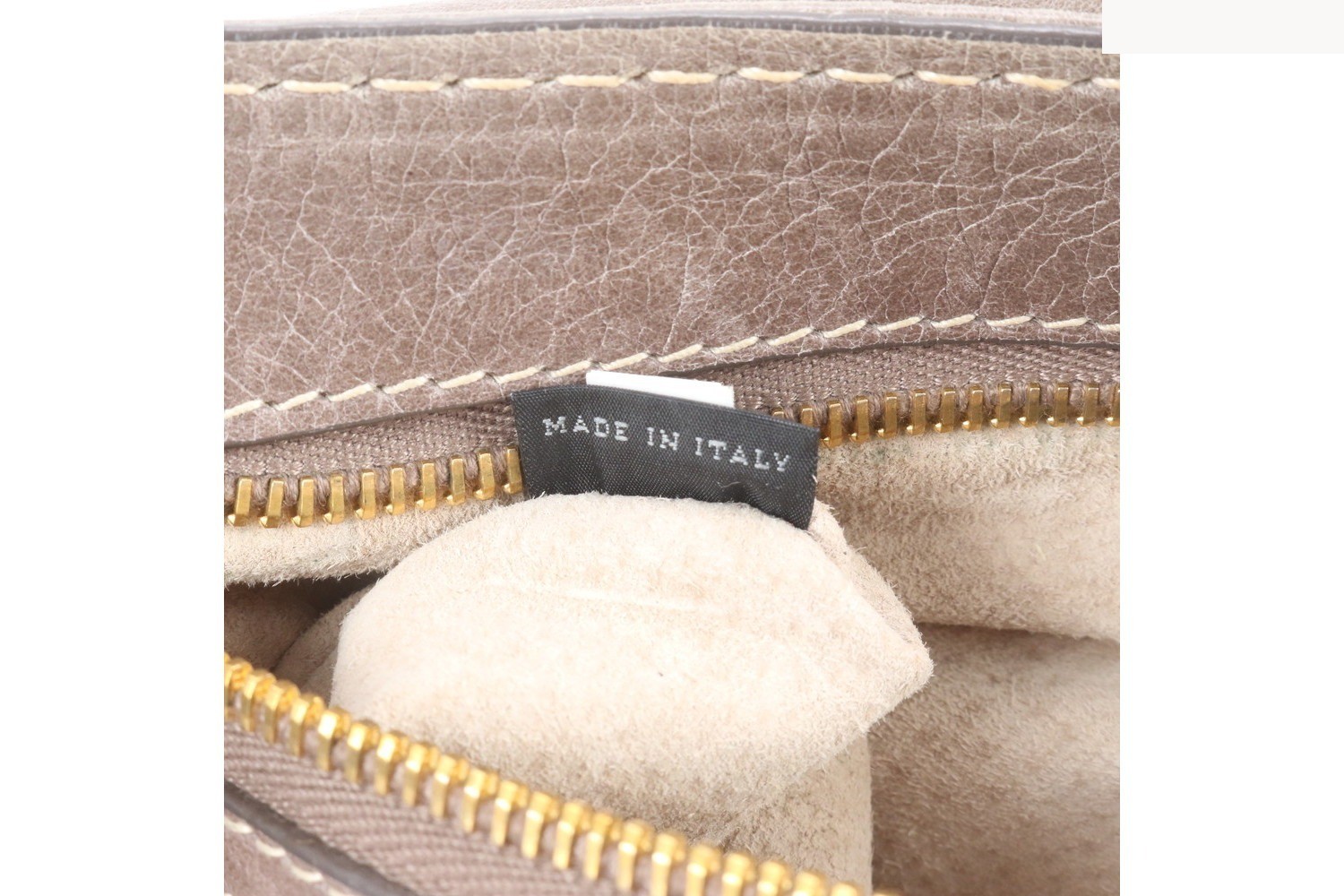 Comes with guarantee card and white tag. BR4659 Leather 2-Way Shoulder Bag — view 10