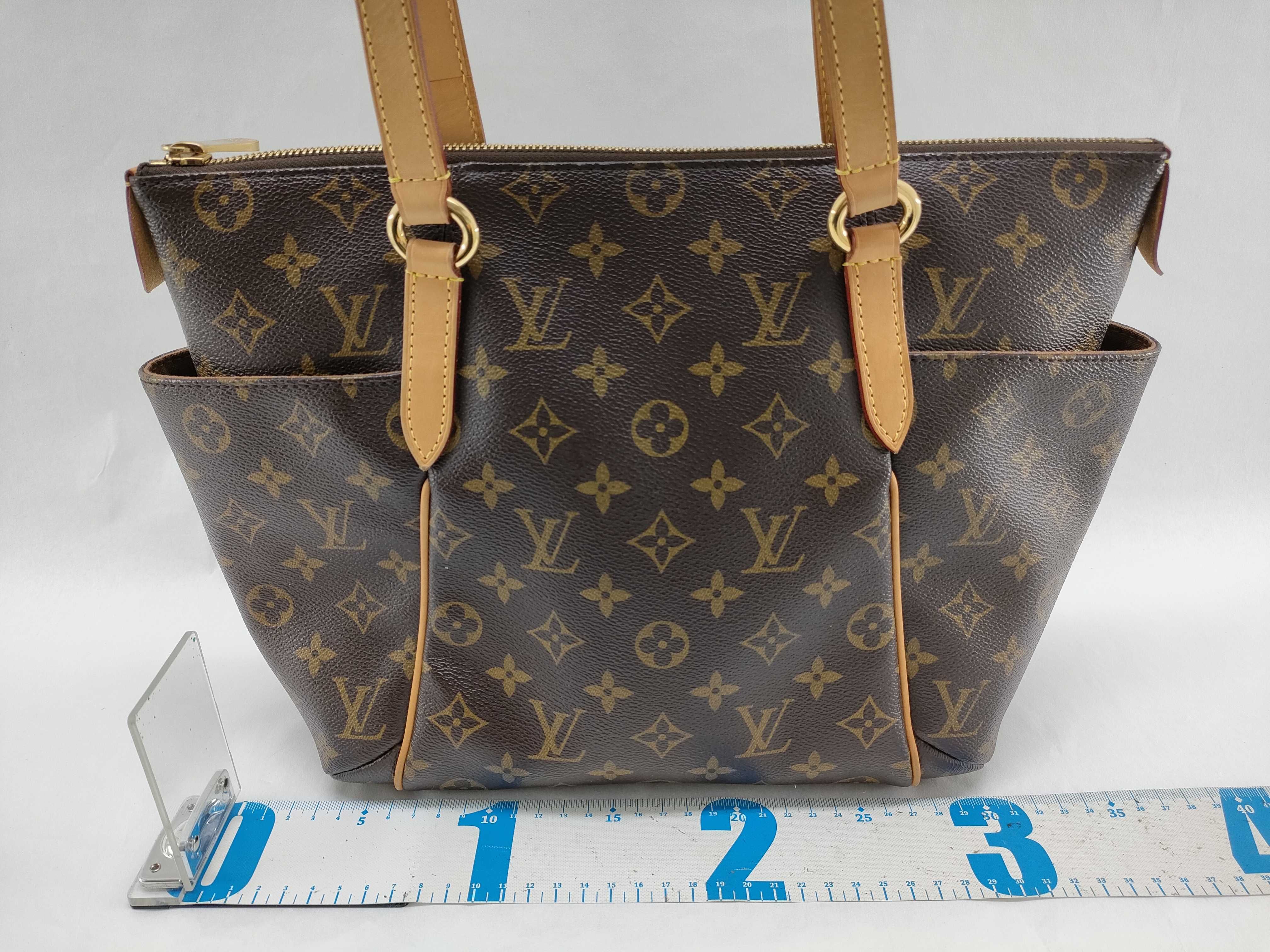 Monogram Totally PM Tote Bag M41016 — view 2