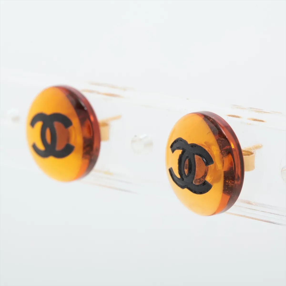 Coco Mark Earrings (Pair) Resin Brown — view 3