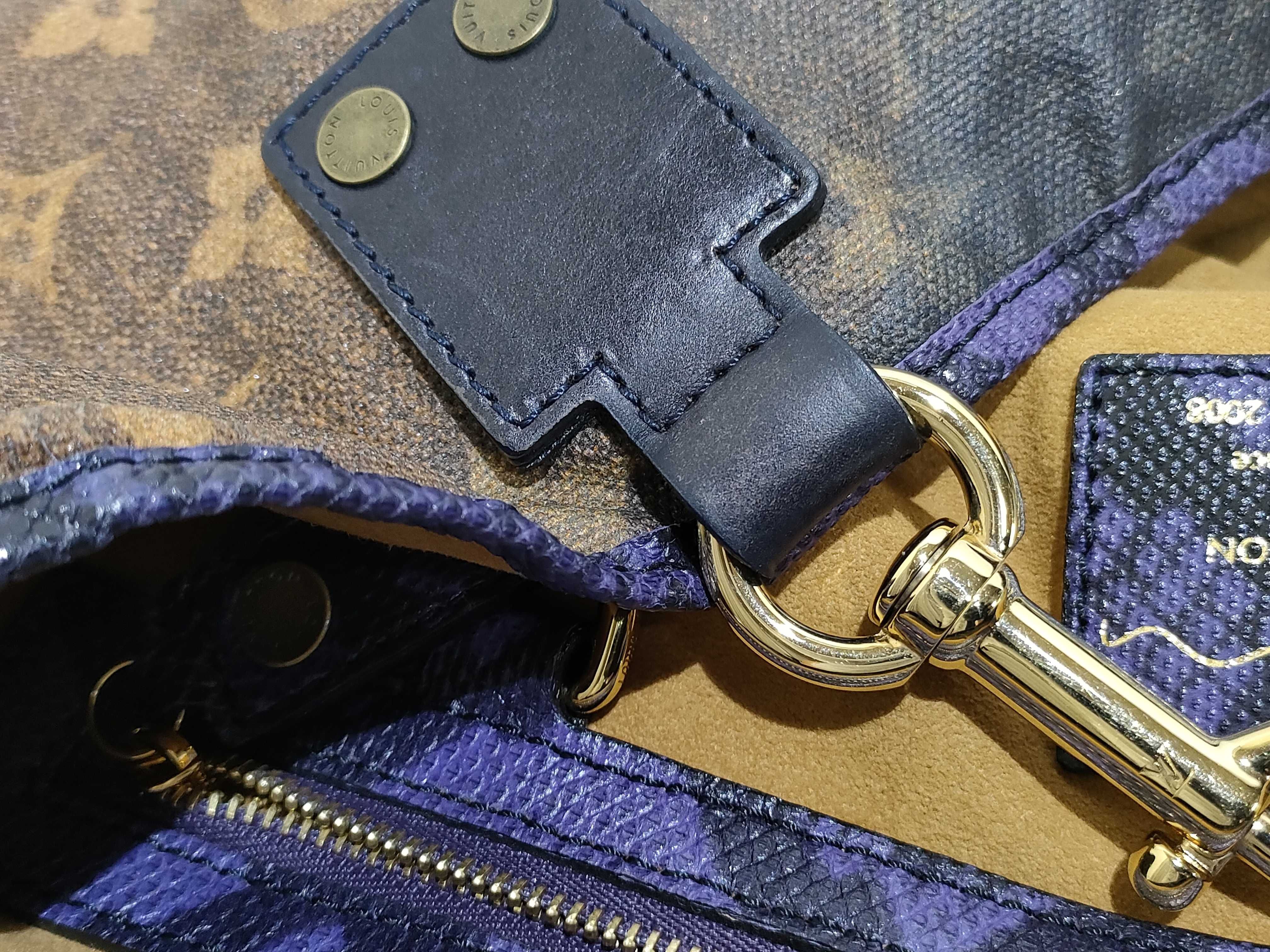 Monogram TR- Shoulder bag Tote bag — view 13