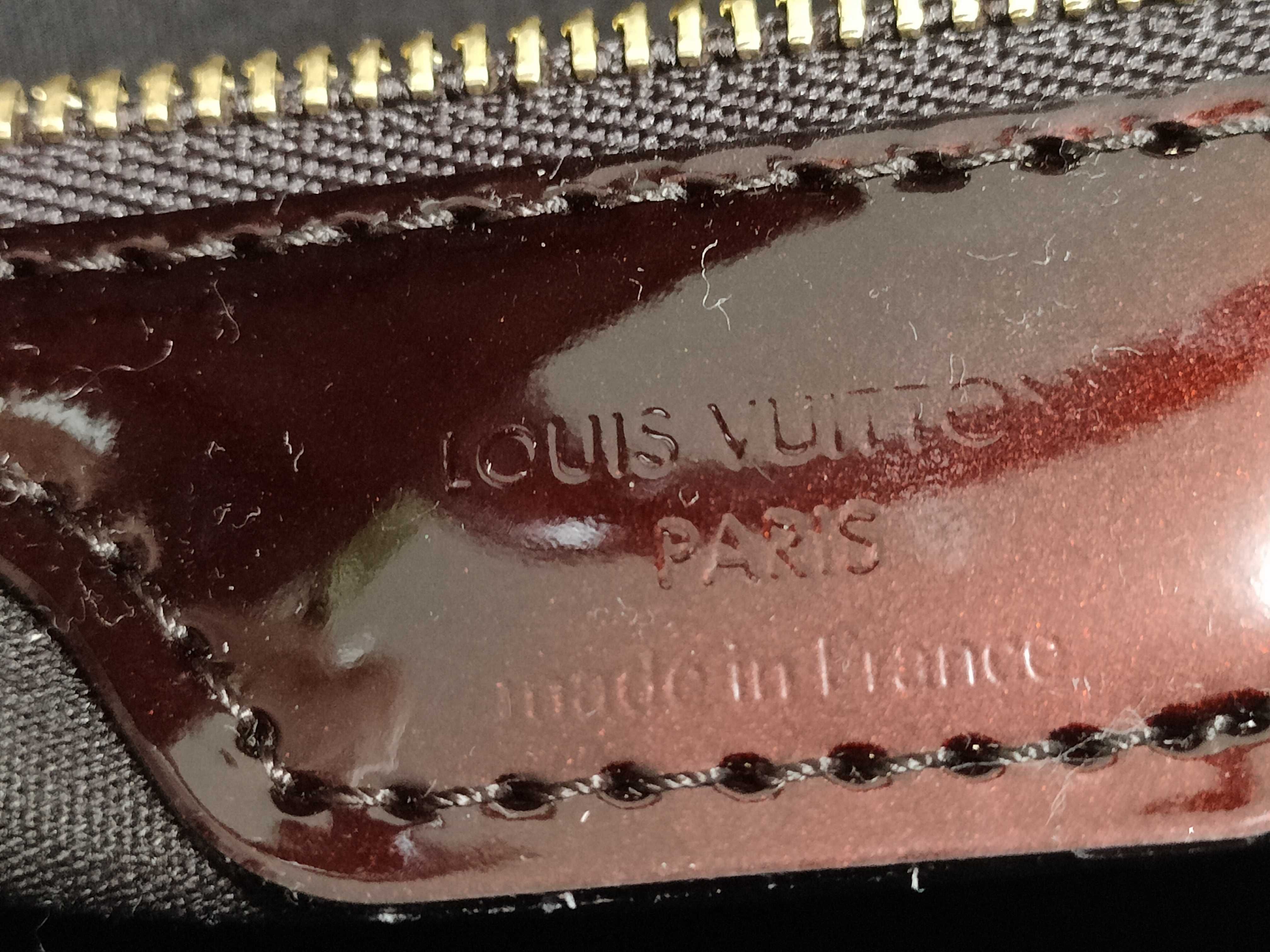 Vernis Louis Vuitton Handbag Vernis Wilshire PM Handbag — view 11