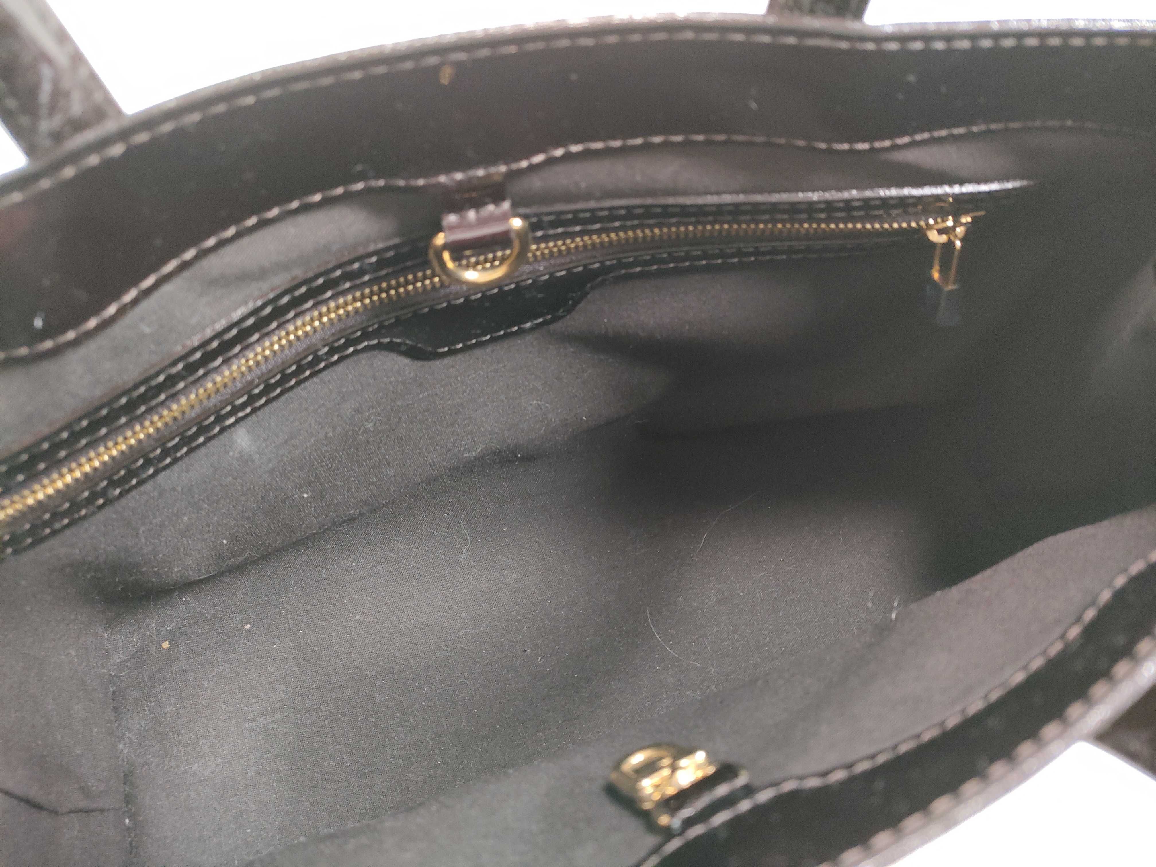 Vernis Louis Vuitton Handbag Vernis Wilshire PM Handbag — view 9