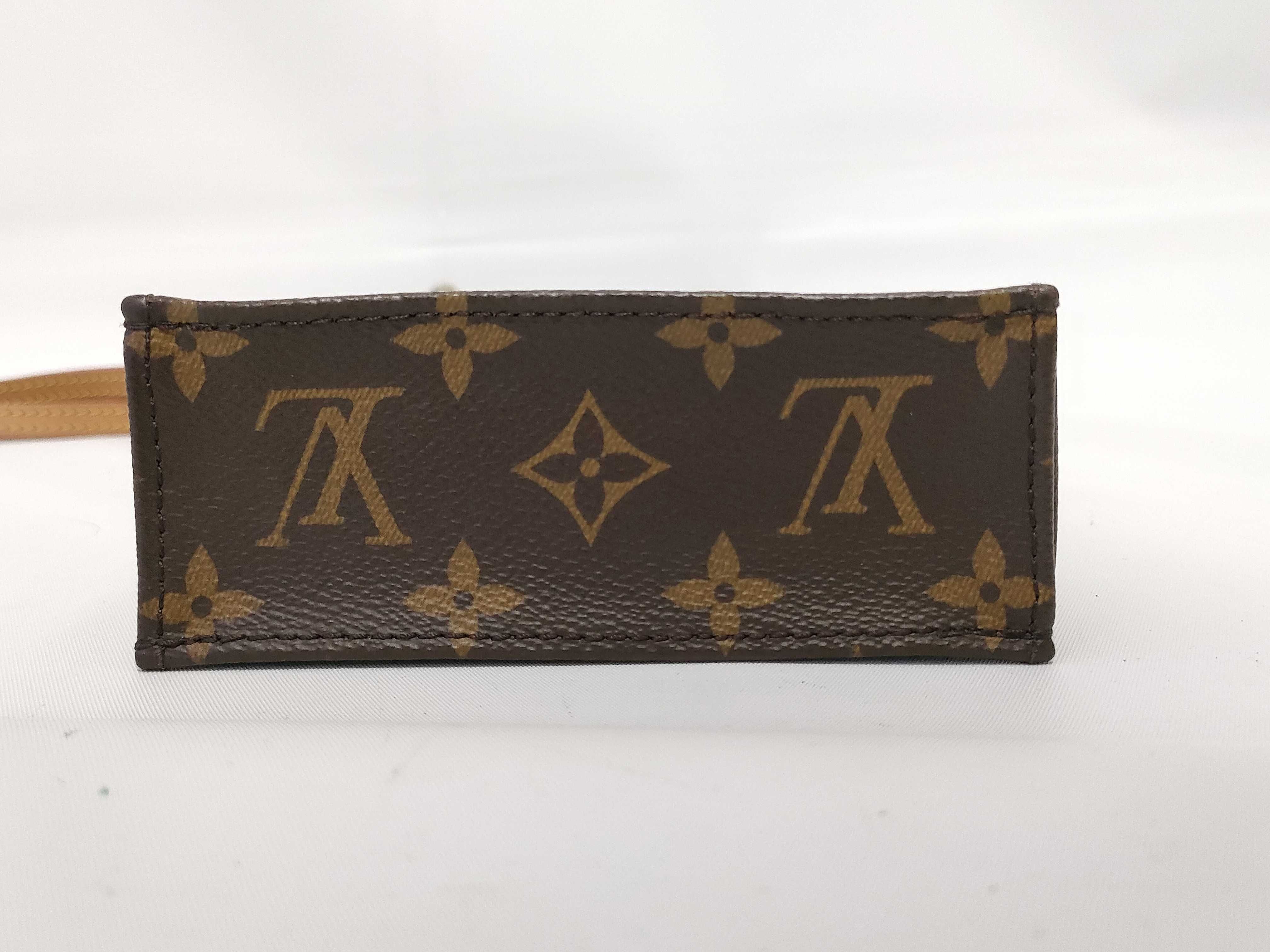 Monogram Louis Vuitton Monogram Petite Sac Plat M69442 Handbag — view 3