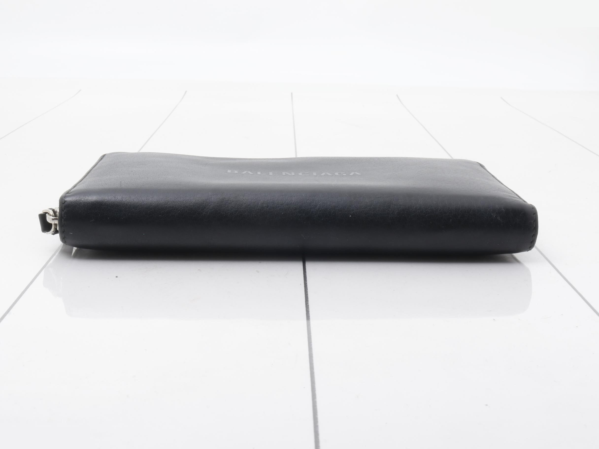 Everyday Round Zipper Long Wallet — view 3