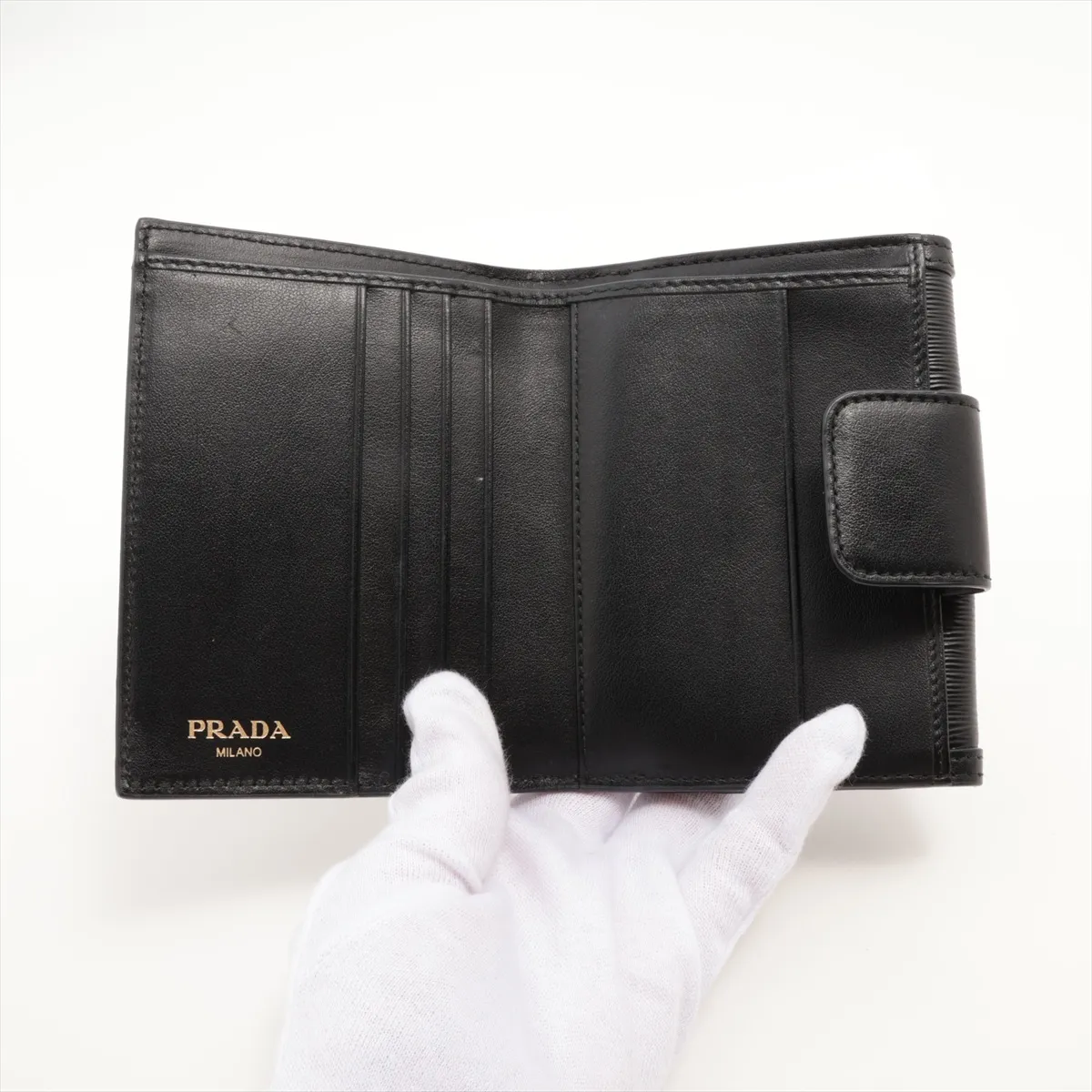 Vitello Move 1MH523 Leather Compact Wallet, Black — view 4