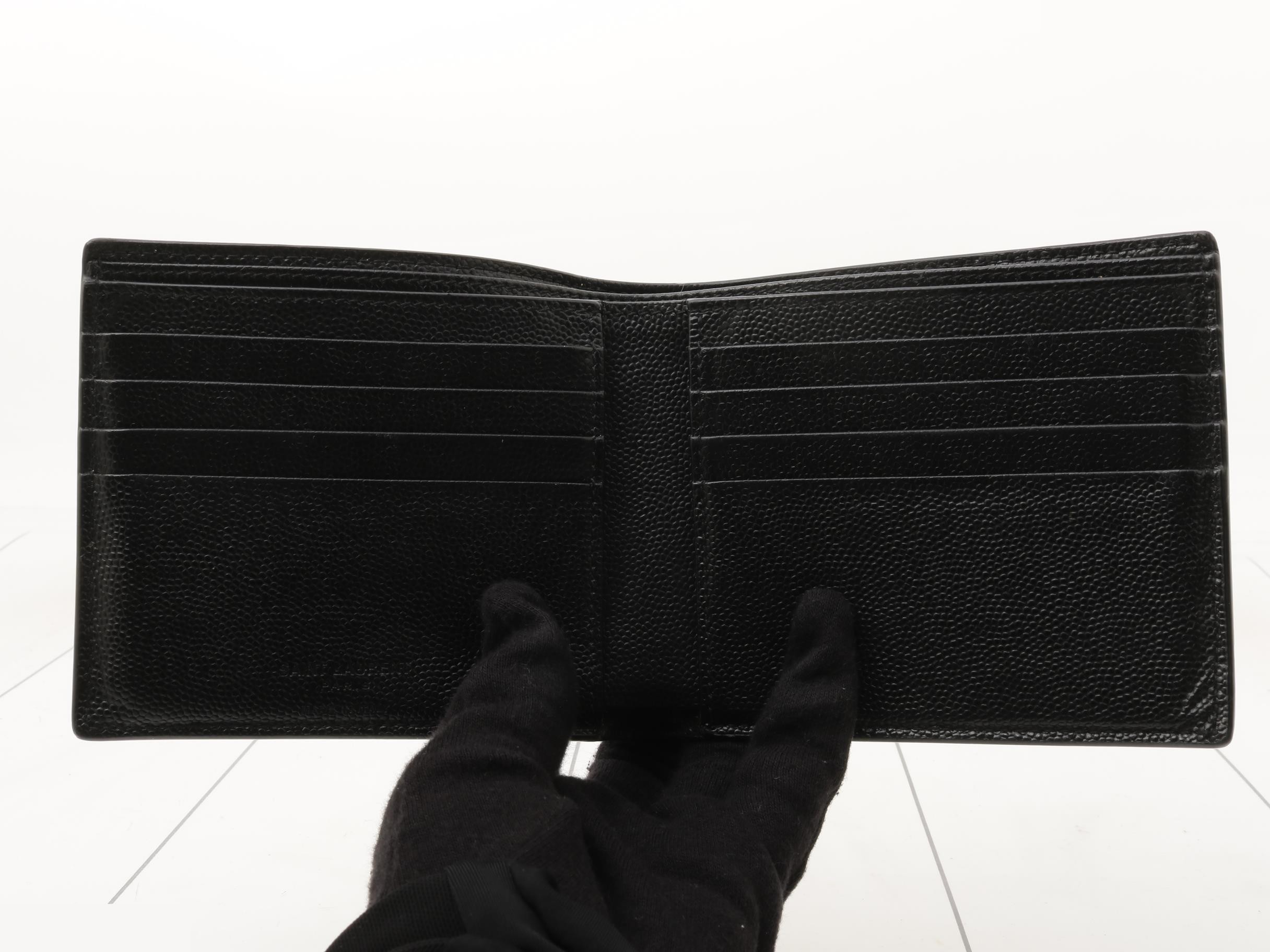 Monogram (bags) and wallets — view 4