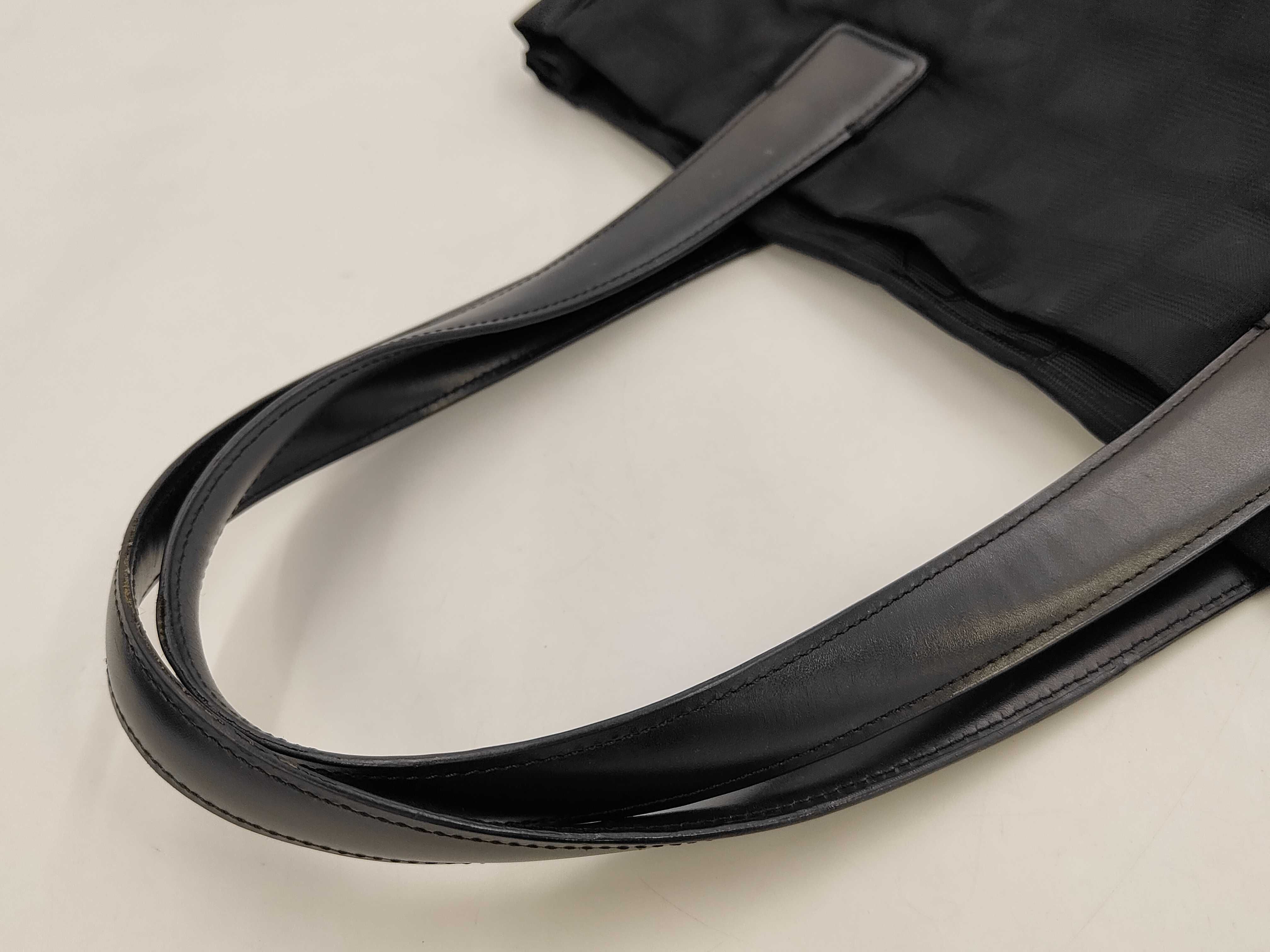 New Travel Line Tote MM Black (10194840) Tote Bag — view 3
