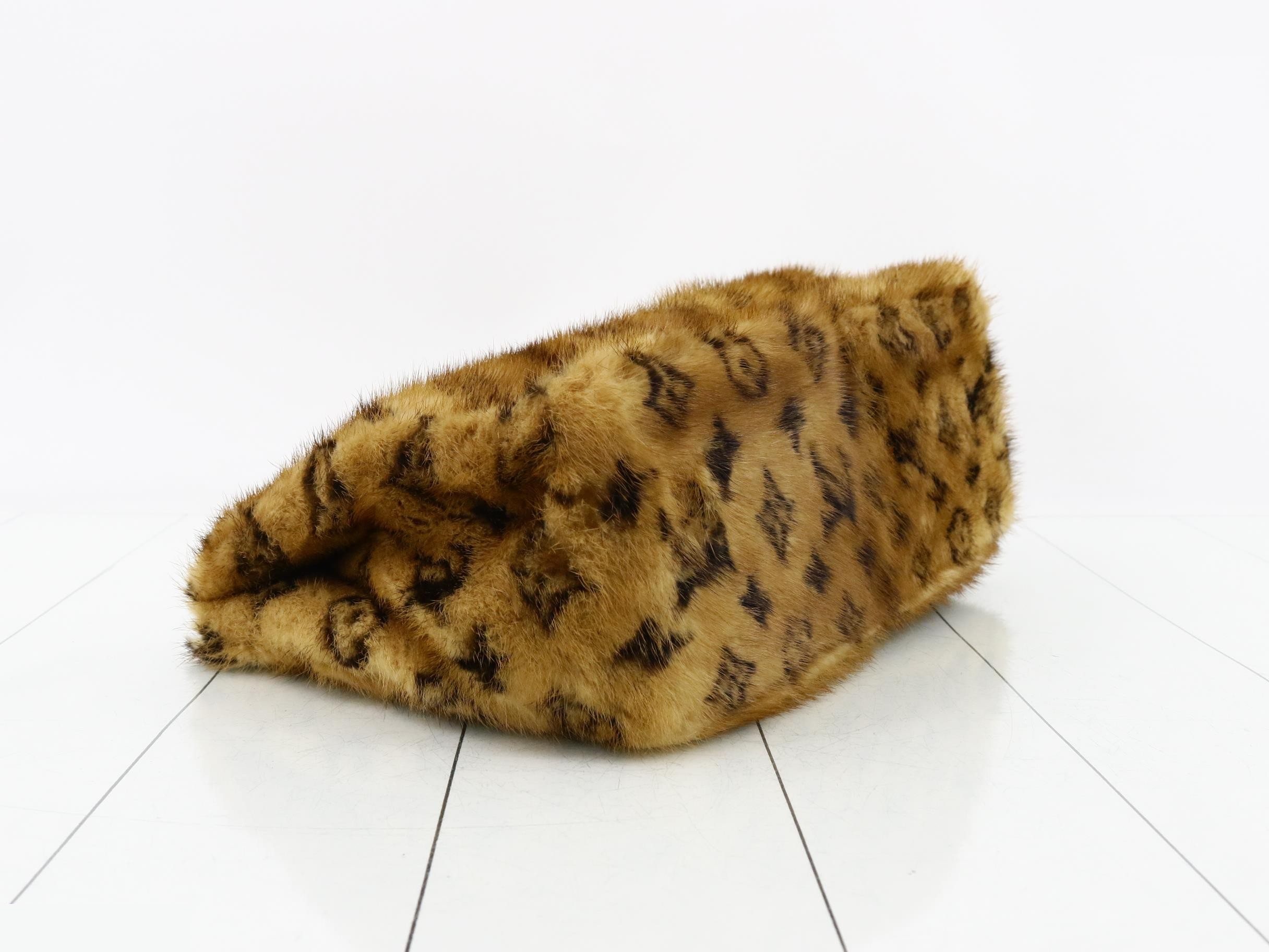 Monogram Mink Fabulous — view 5