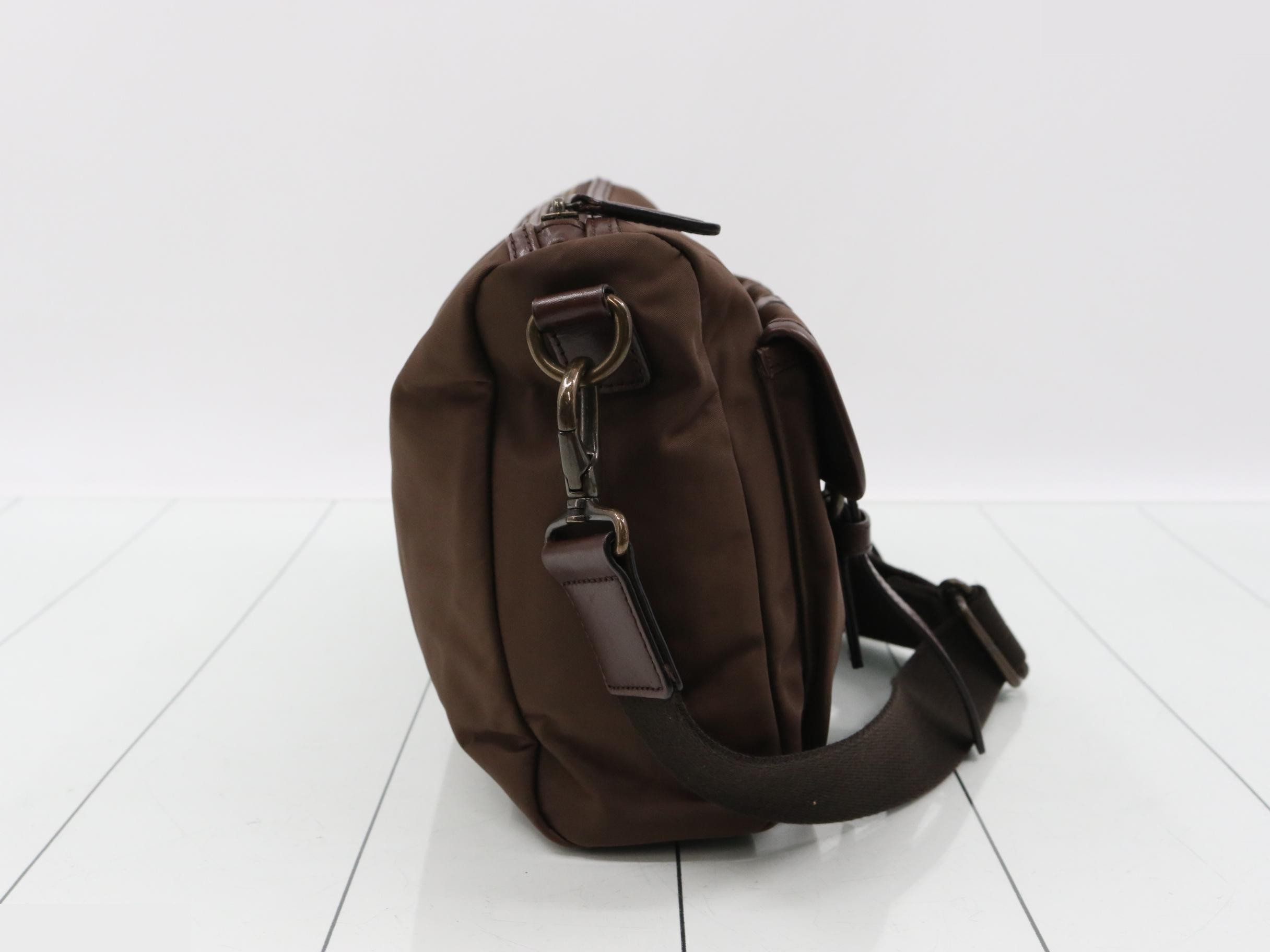 Shoulder bag — view 4