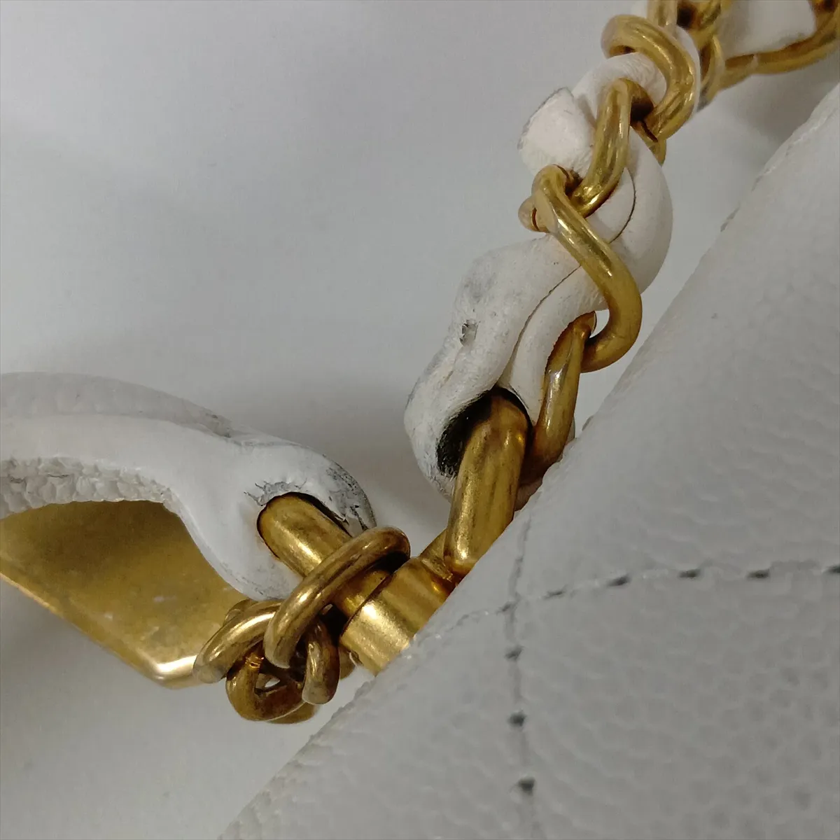 Matelassé Caviar Skin 2-Way Handbag, Top Handle, White, Gold Hardware, LXXEXE27, Random Plate — view 13
