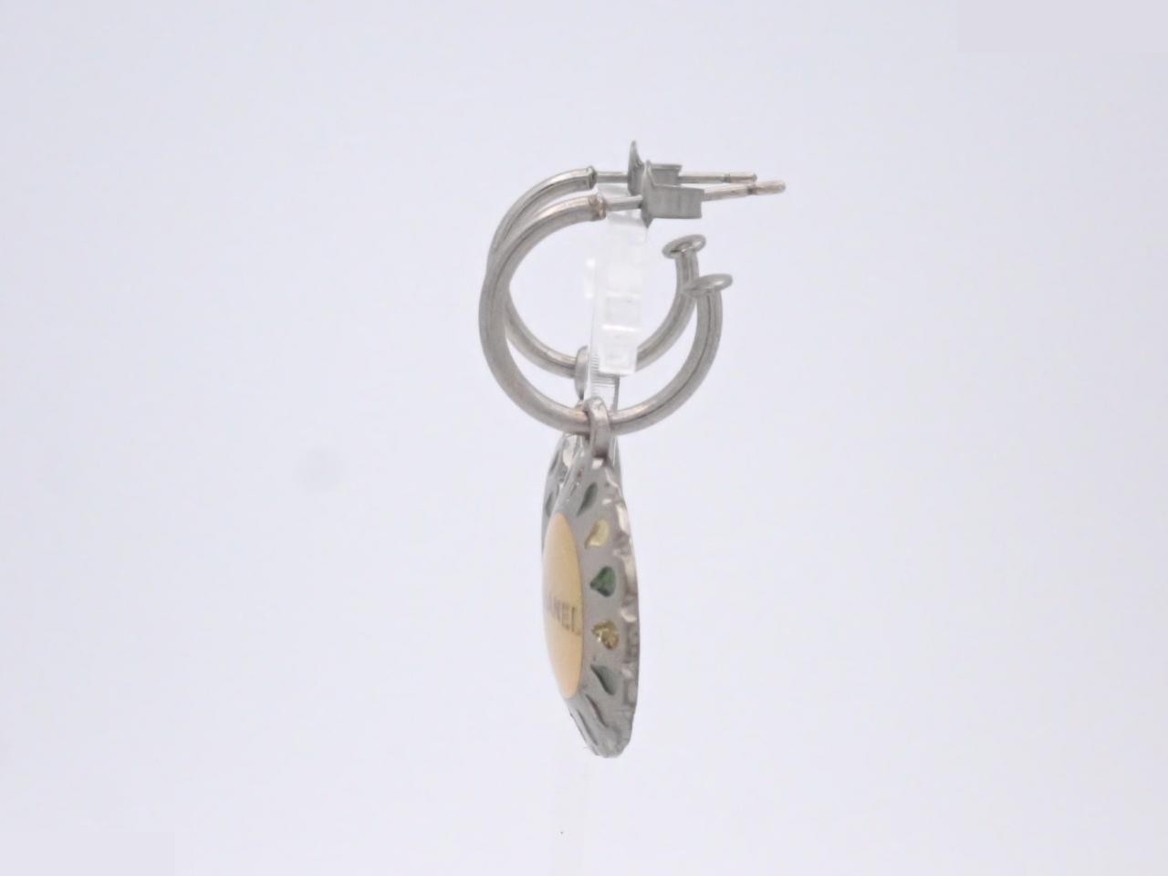 Earrings, with comments, 99A — view 3