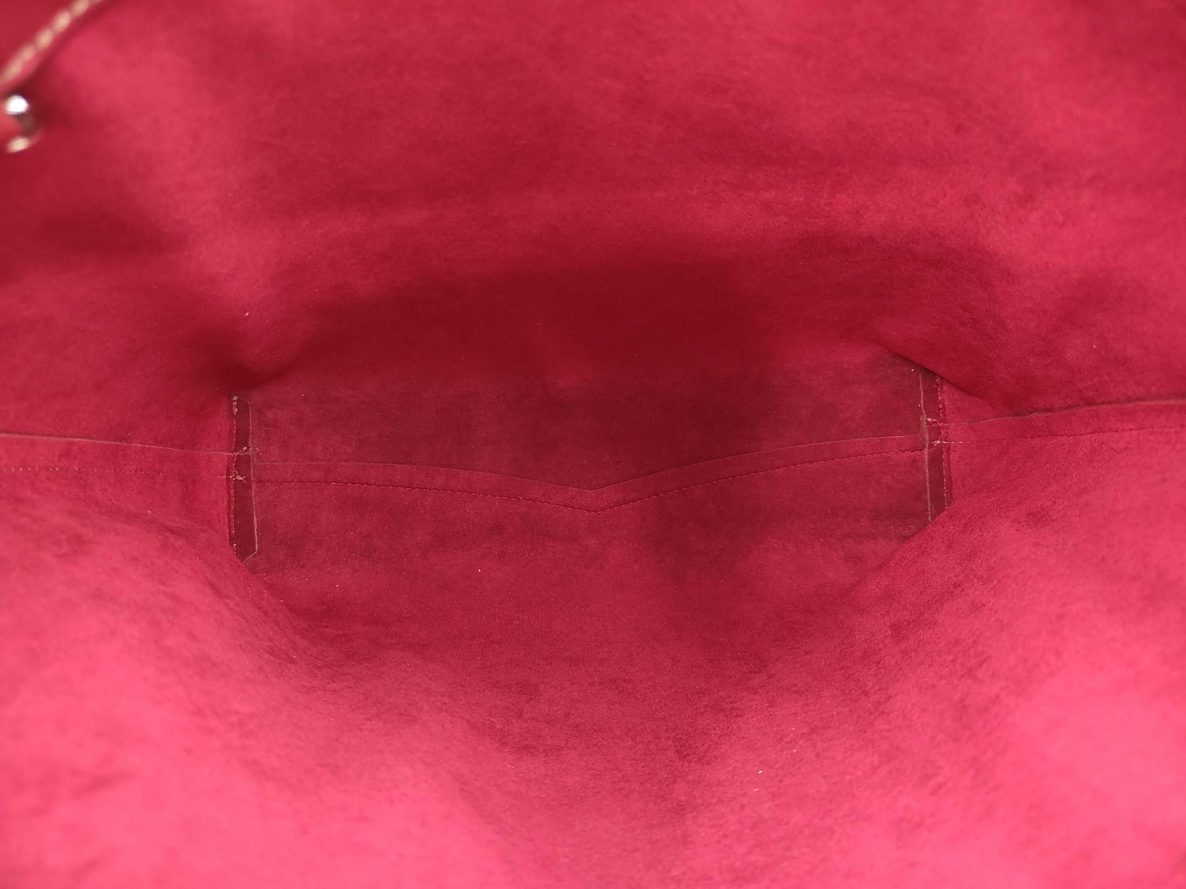 Must Line Tote Bag — view 8
