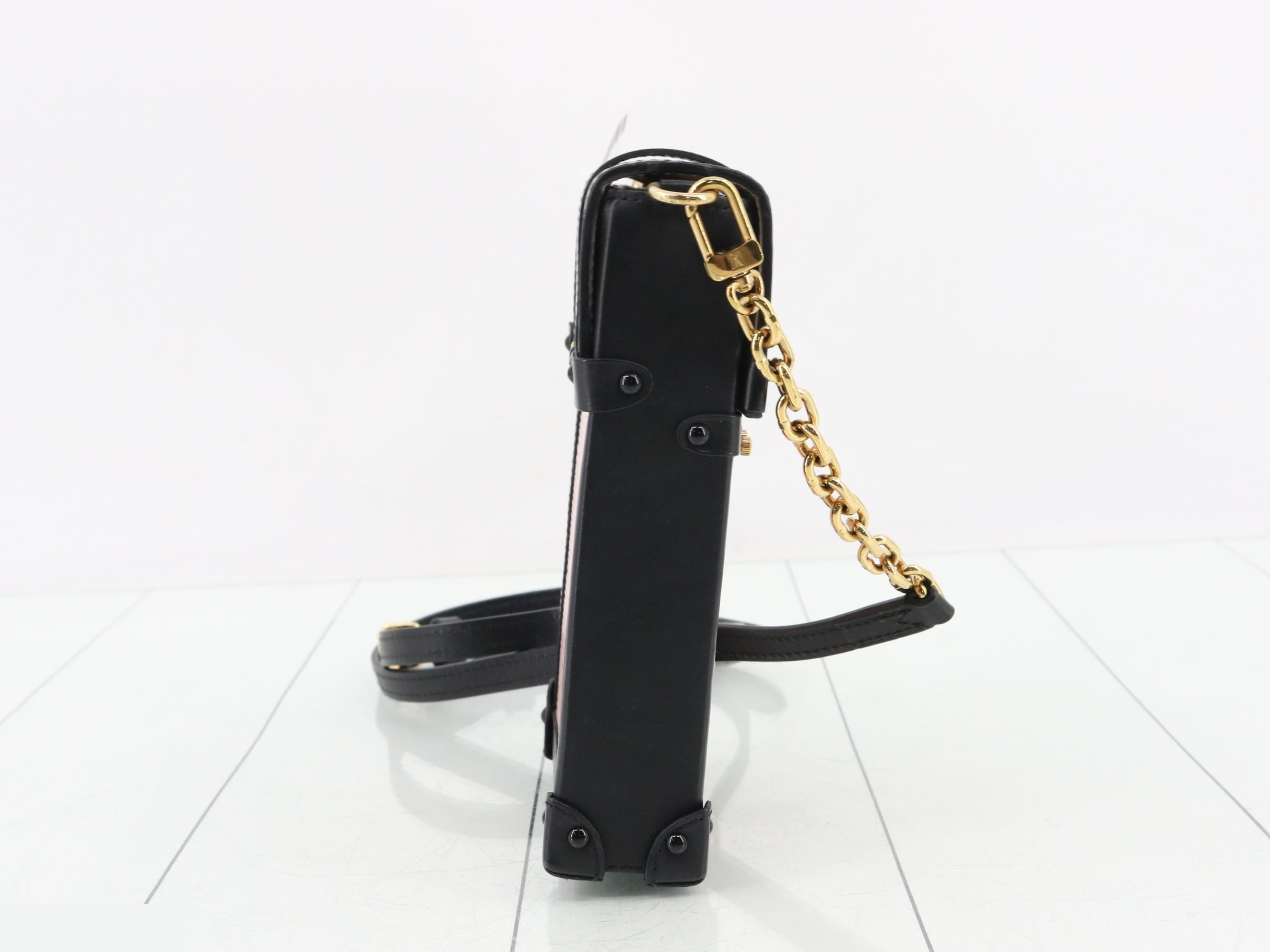 Epi Pochette Trunk Vertical Shoulder Bag — view 4