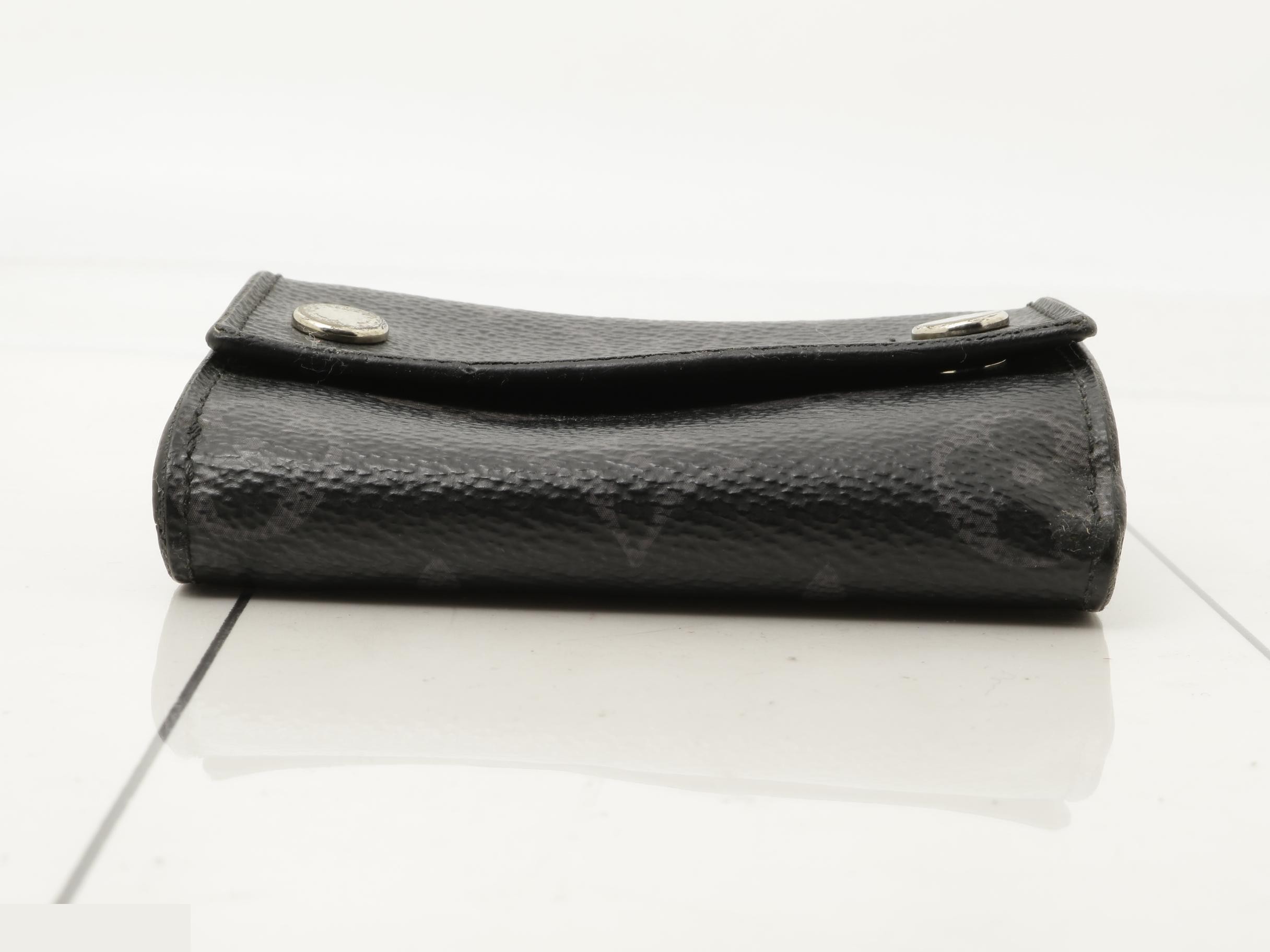 Discovery Compact Wallet — view 3