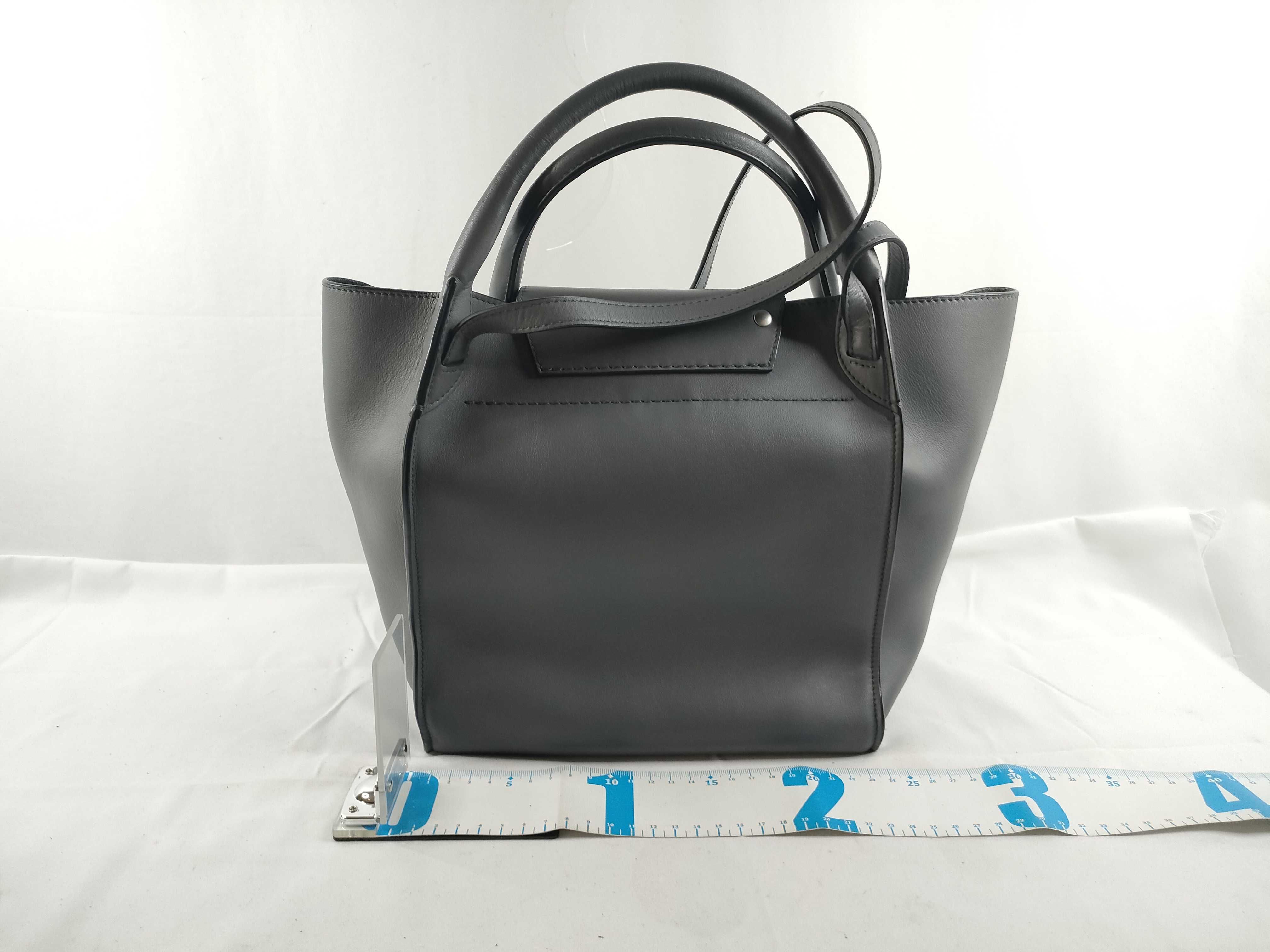 Big Bag Small 2-Way Shoulder Tote Bag Gray Tote Bag — view 2