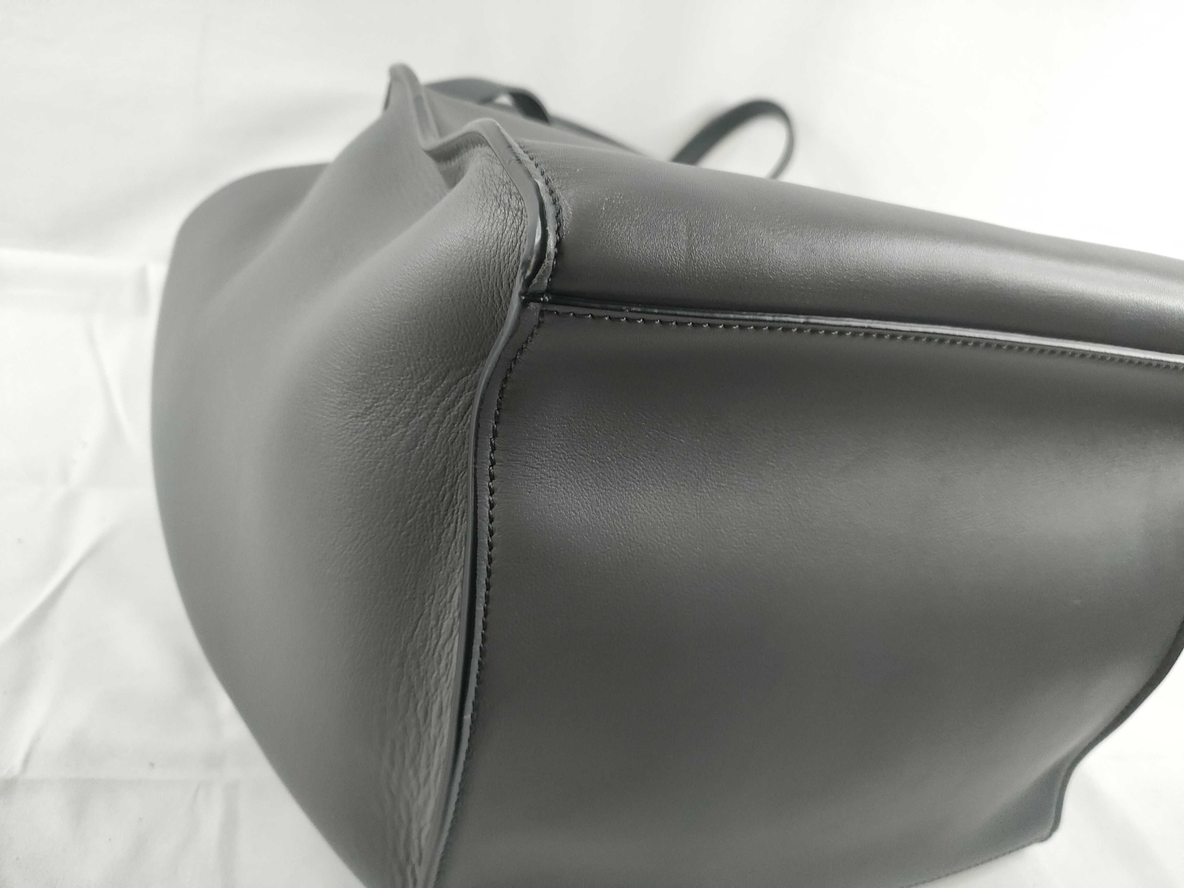 Big Bag Small 2-Way Shoulder Tote Bag Gray Tote Bag — view 3