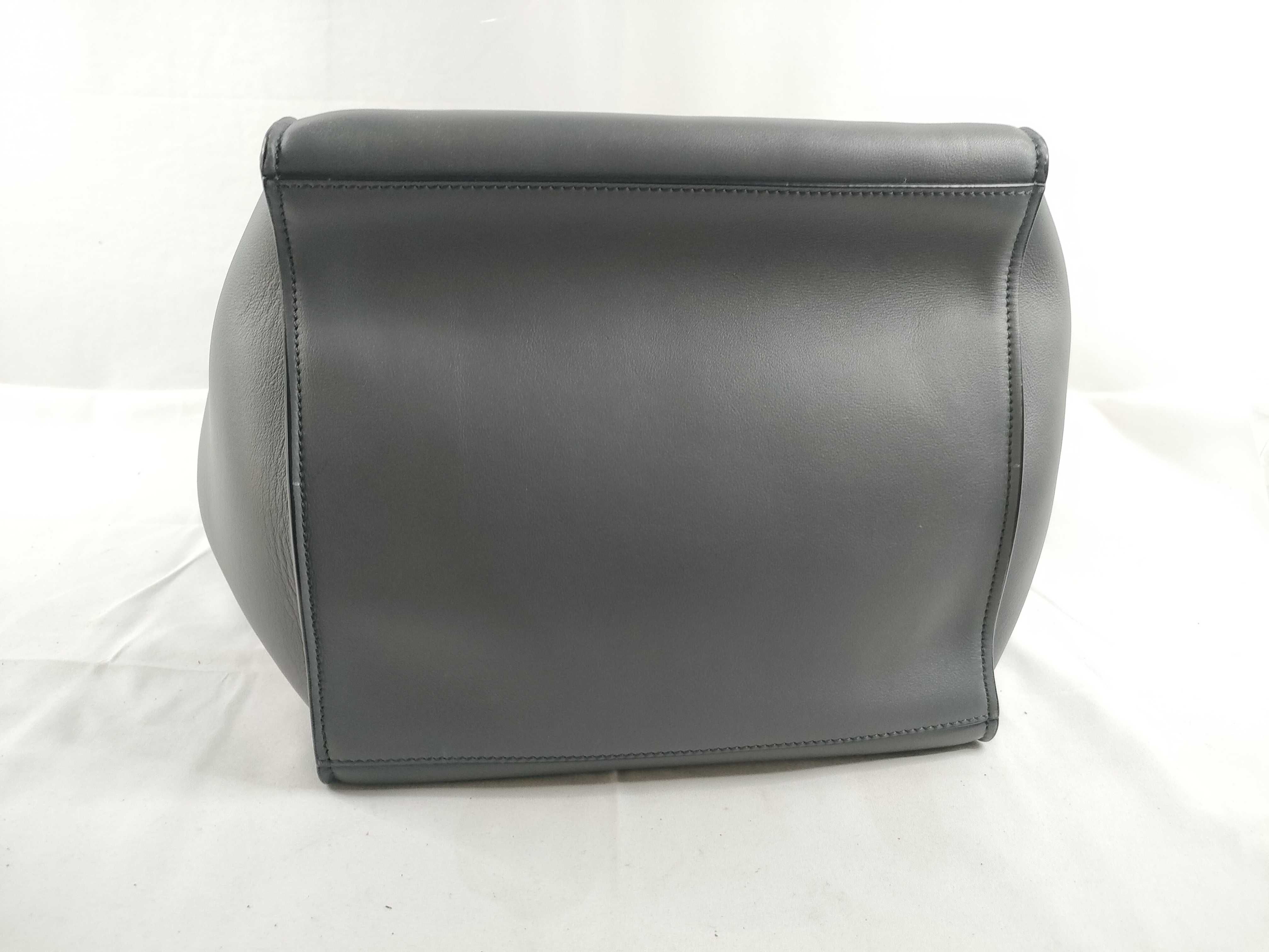 Big Bag Small 2-Way Shoulder Tote Bag Gray Tote Bag — view 4